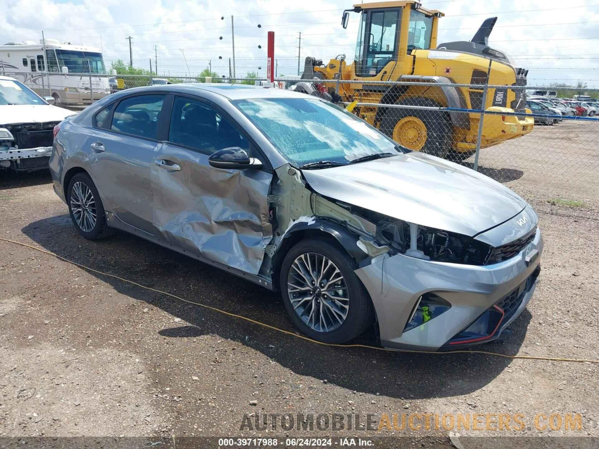 3KPF54AD1RE744375 KIA FORTE 2024