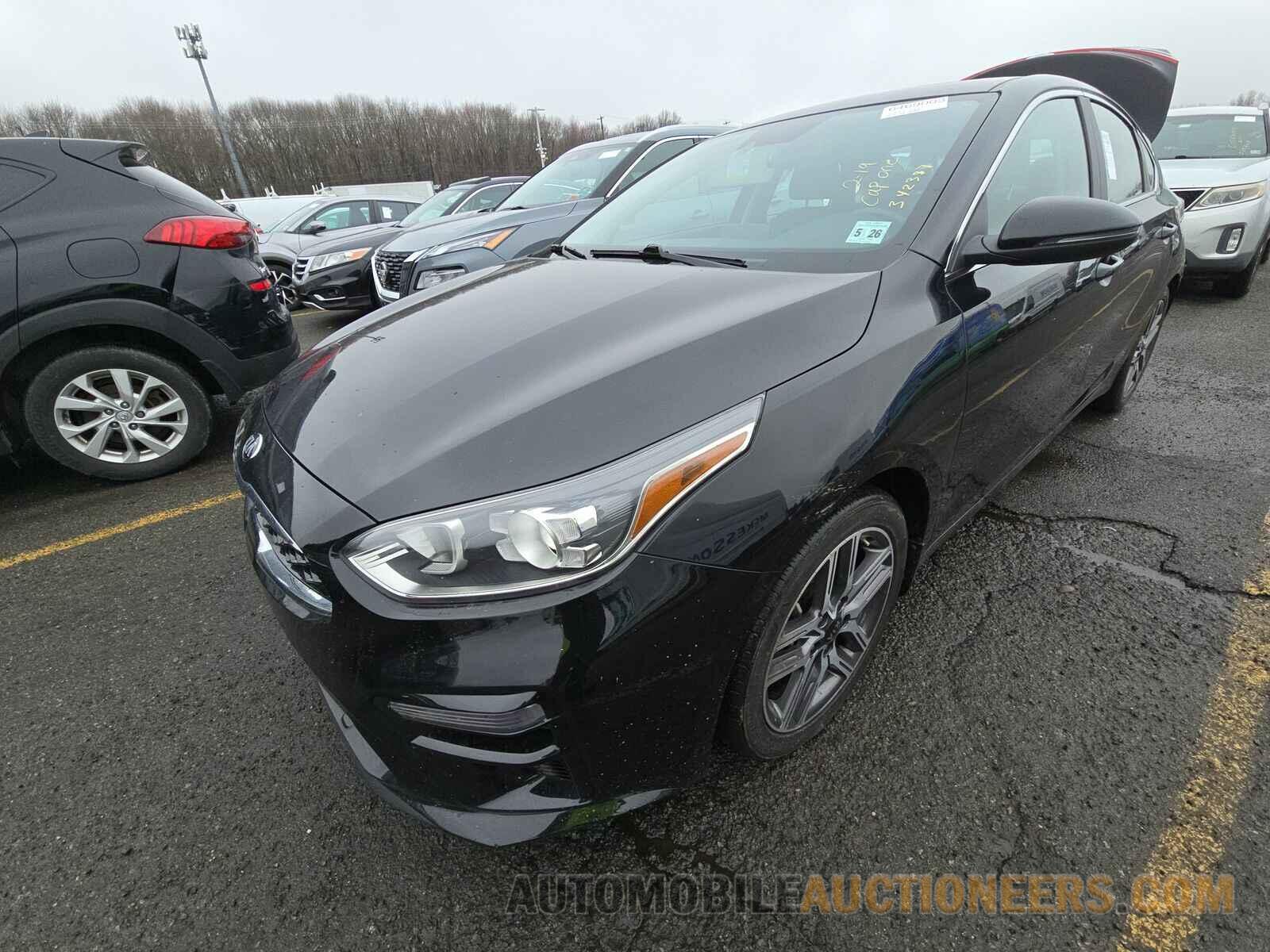 3KPF54AD2ME342387 Kia Forte 2021