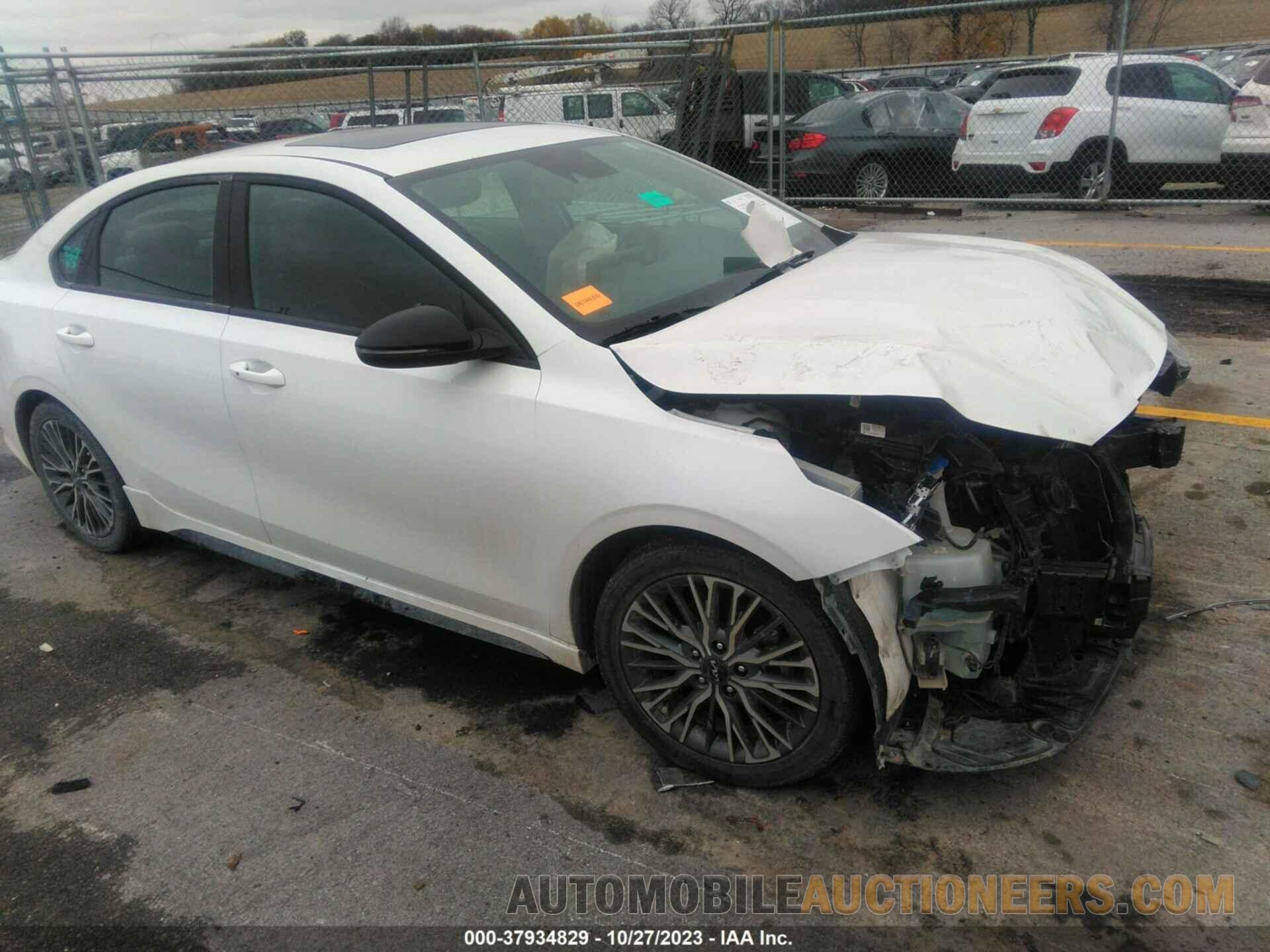 3KPF54AD2NE441180 KIA FORTE 2022