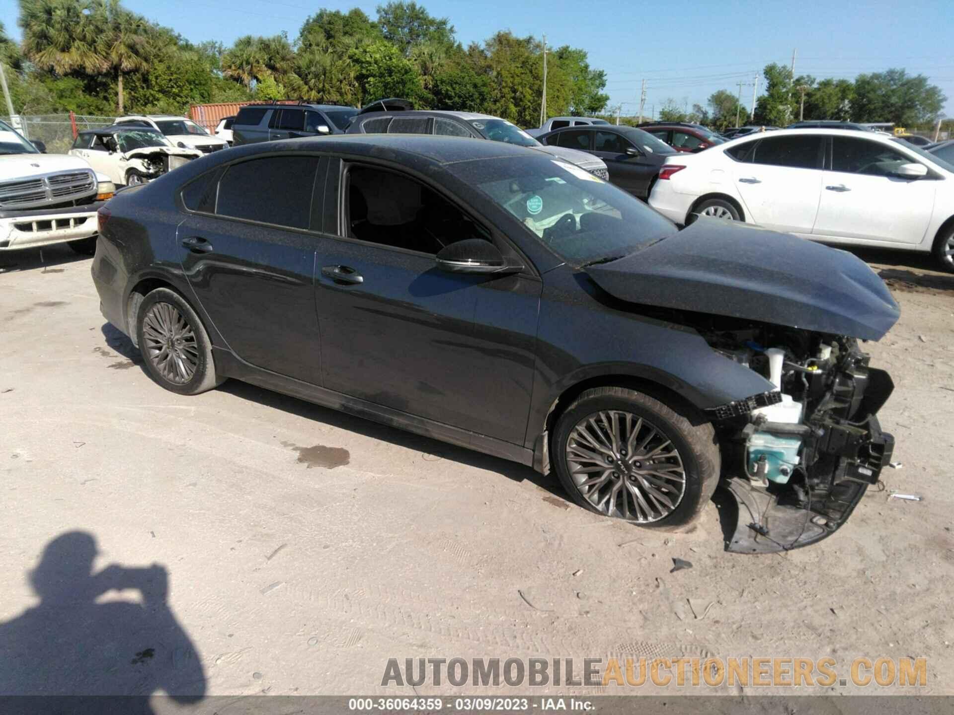 3KPF54AD2NE469318 KIA FORTE 2022