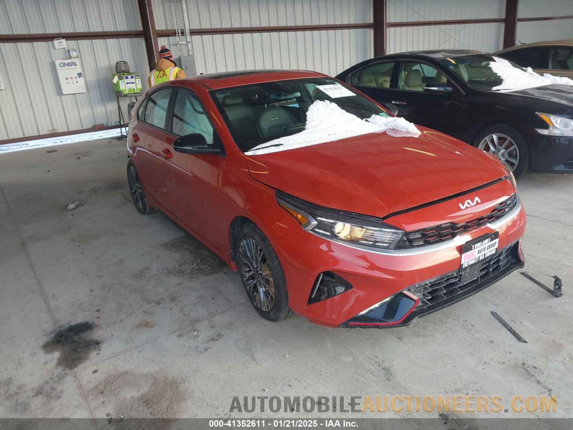 3KPF54AD2RE701406 KIA FORTE 2024