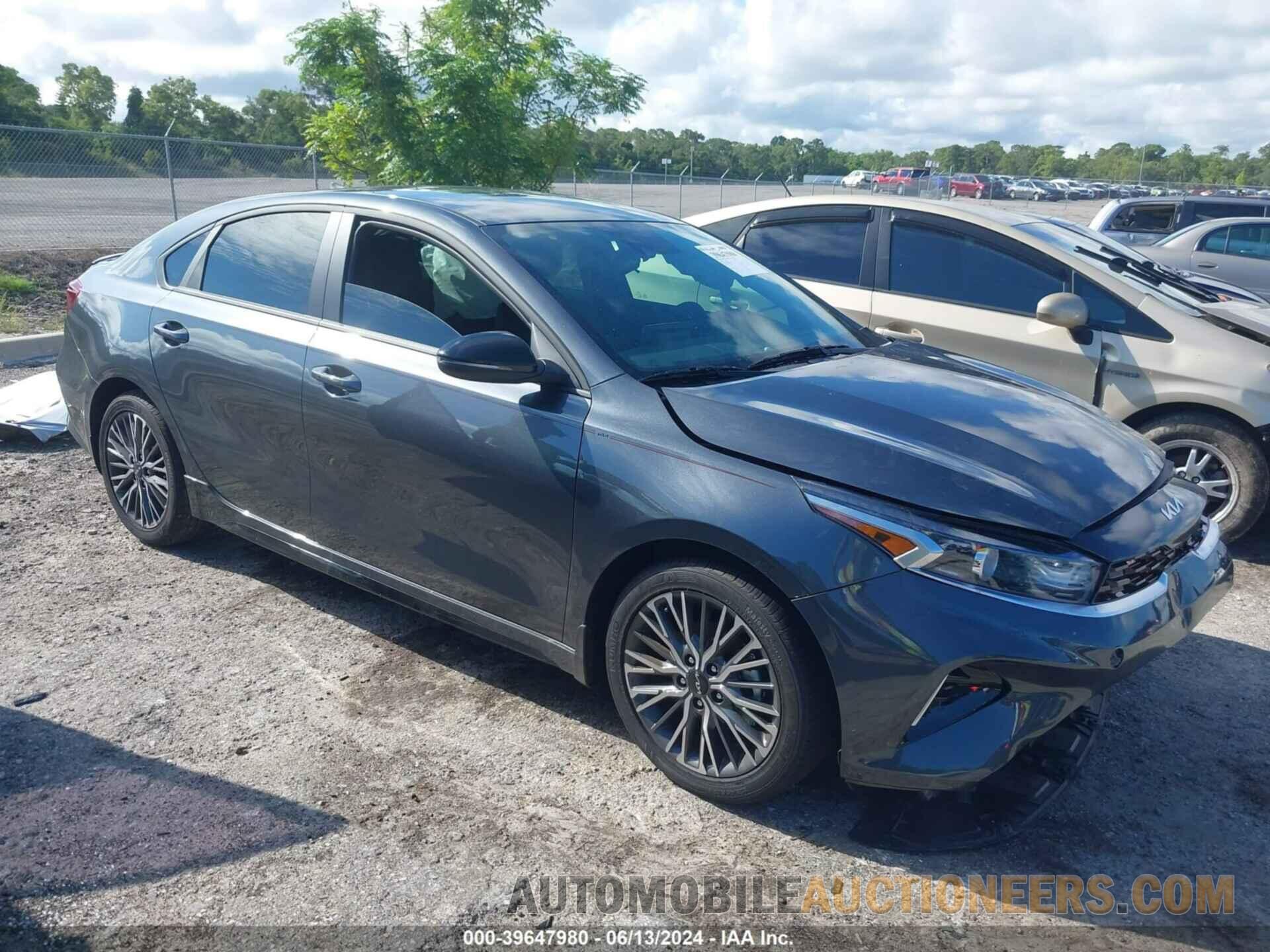 3KPF54AD2RE775697 KIA FORTE 2024