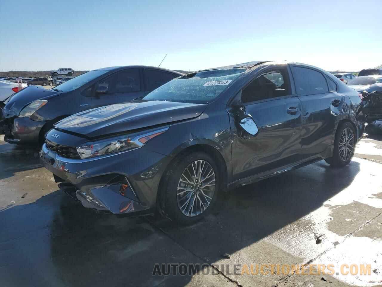 3KPF54AD3NE424324 KIA FORTE 2022