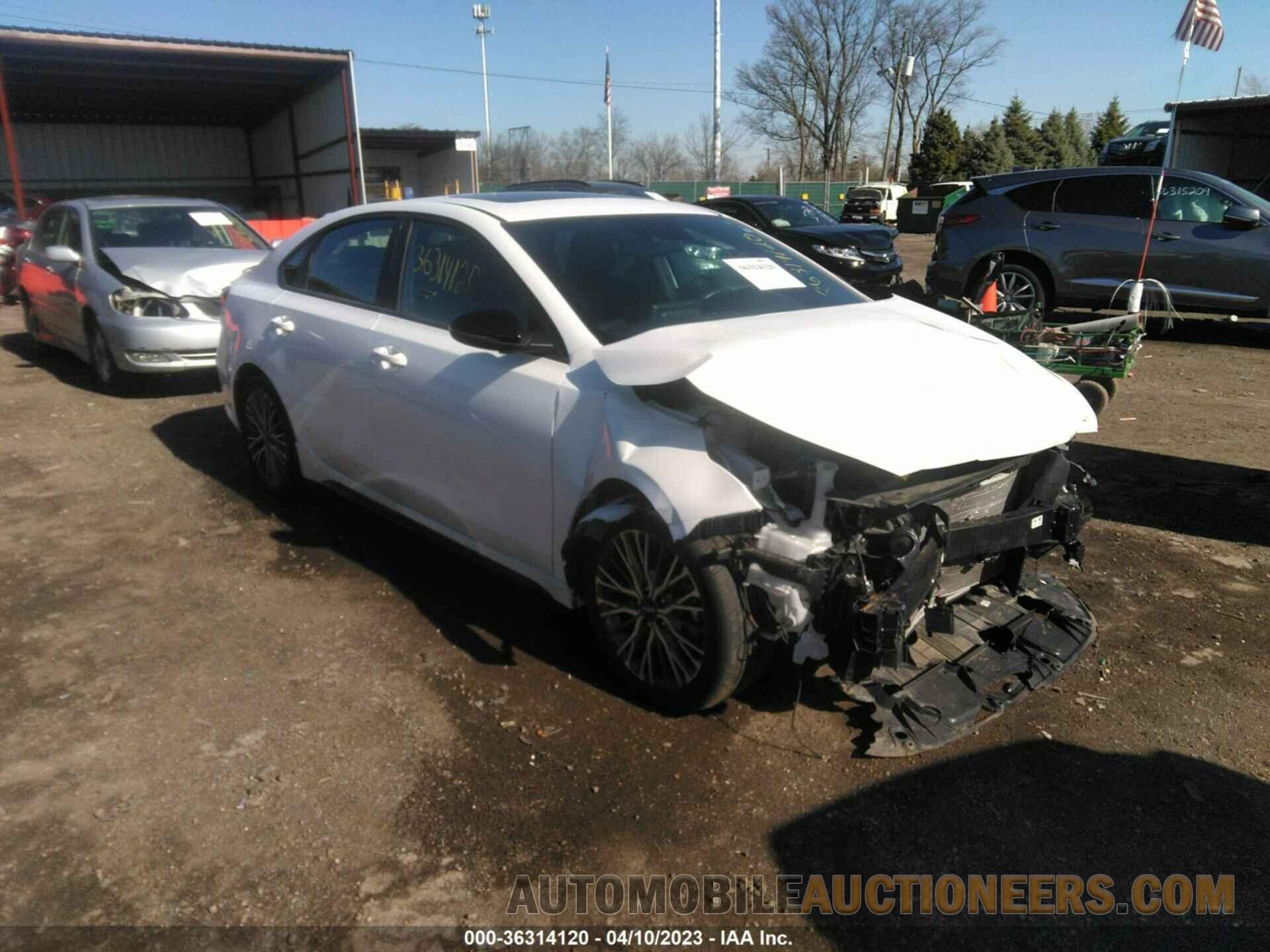 3KPF54AD3NE441298 KIA FORTE 2022