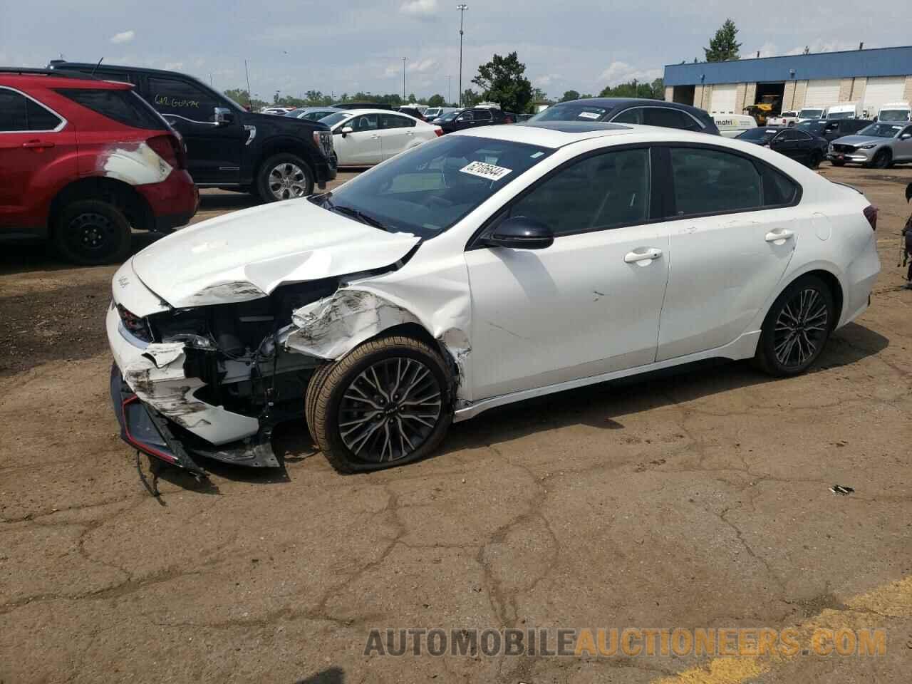 3KPF54AD3NE510944 KIA FORTE 2022