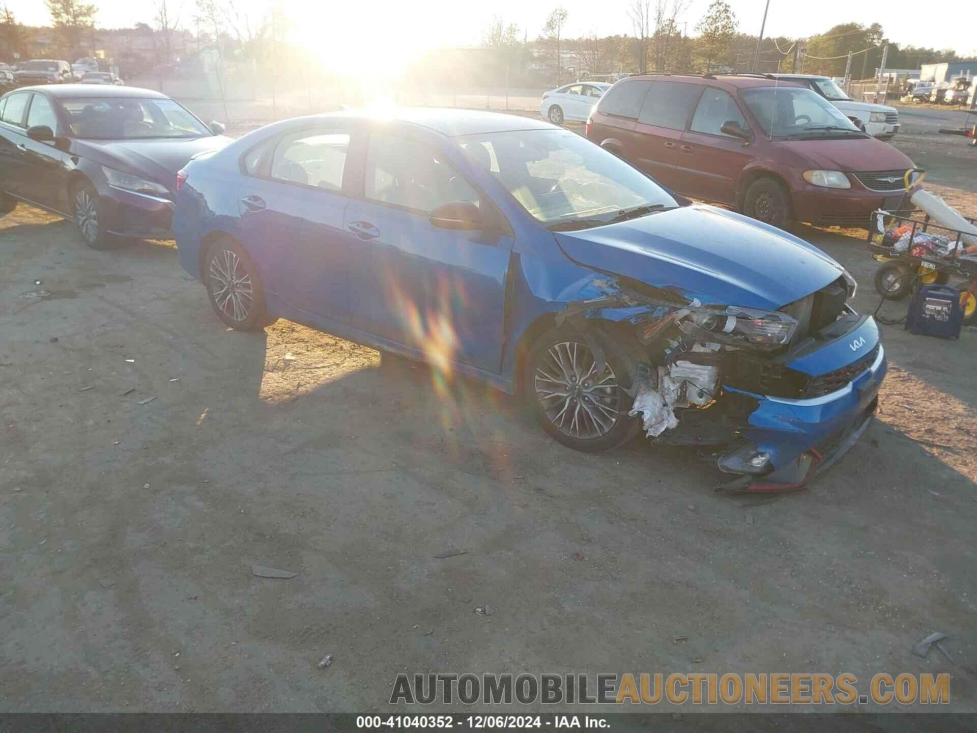 3KPF54AD4NE498769 KIA FORTE 2022