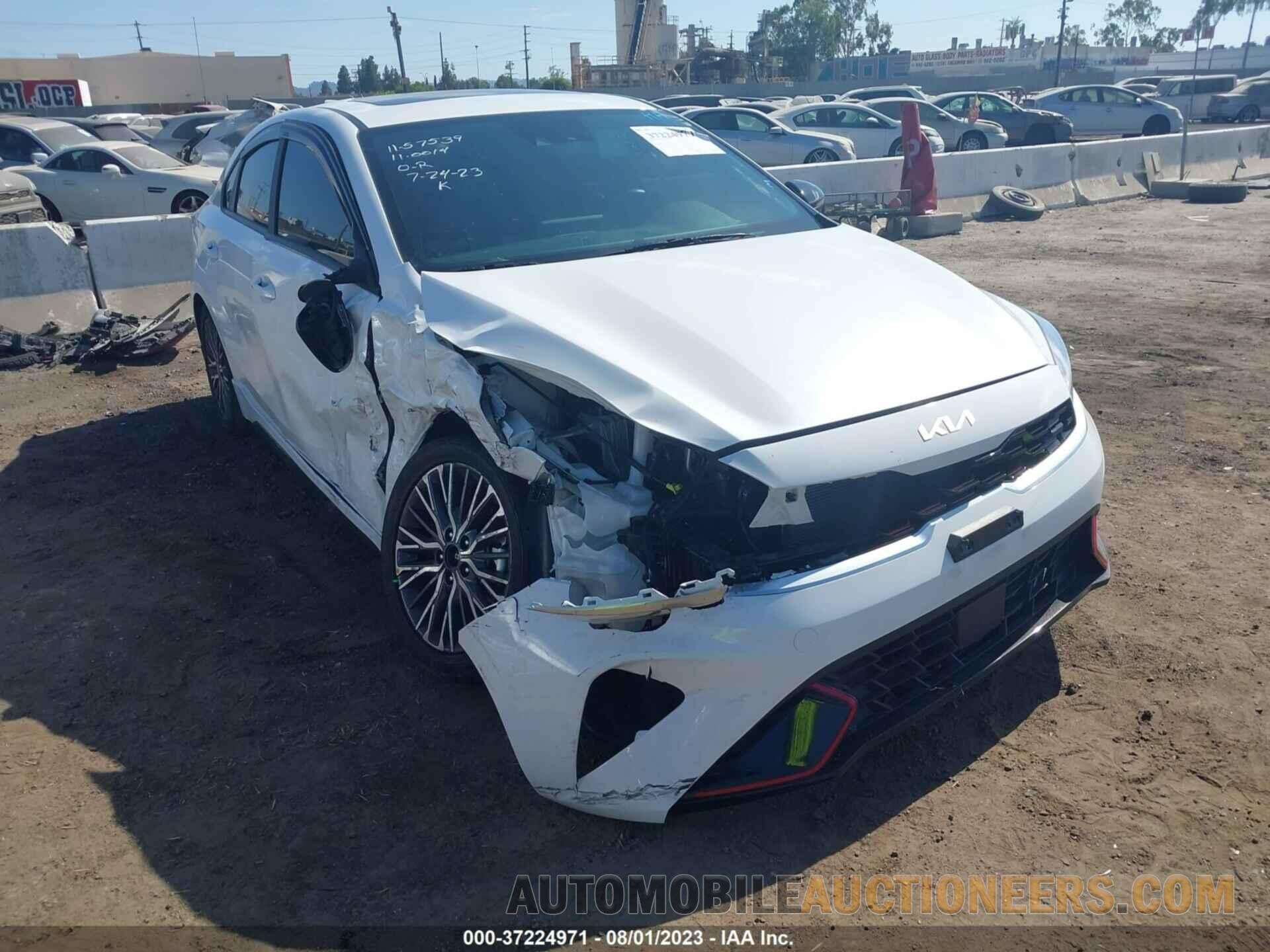 3KPF54AD4NE509835 KIA FORTE 2022