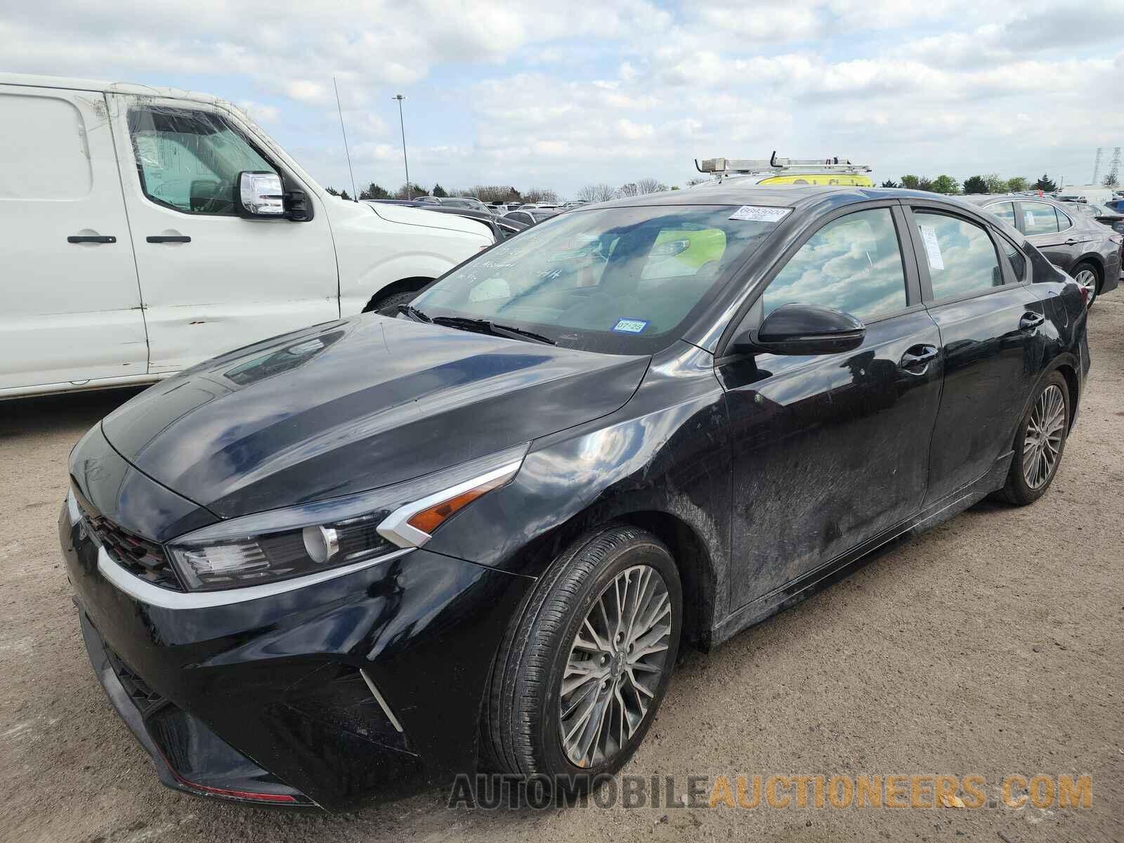 3KPF54AD4PE664694 Kia Forte 2023