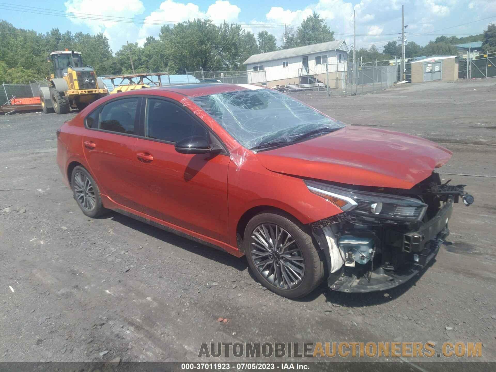 3KPF54AD5NE425460 KIA FORTE 2022