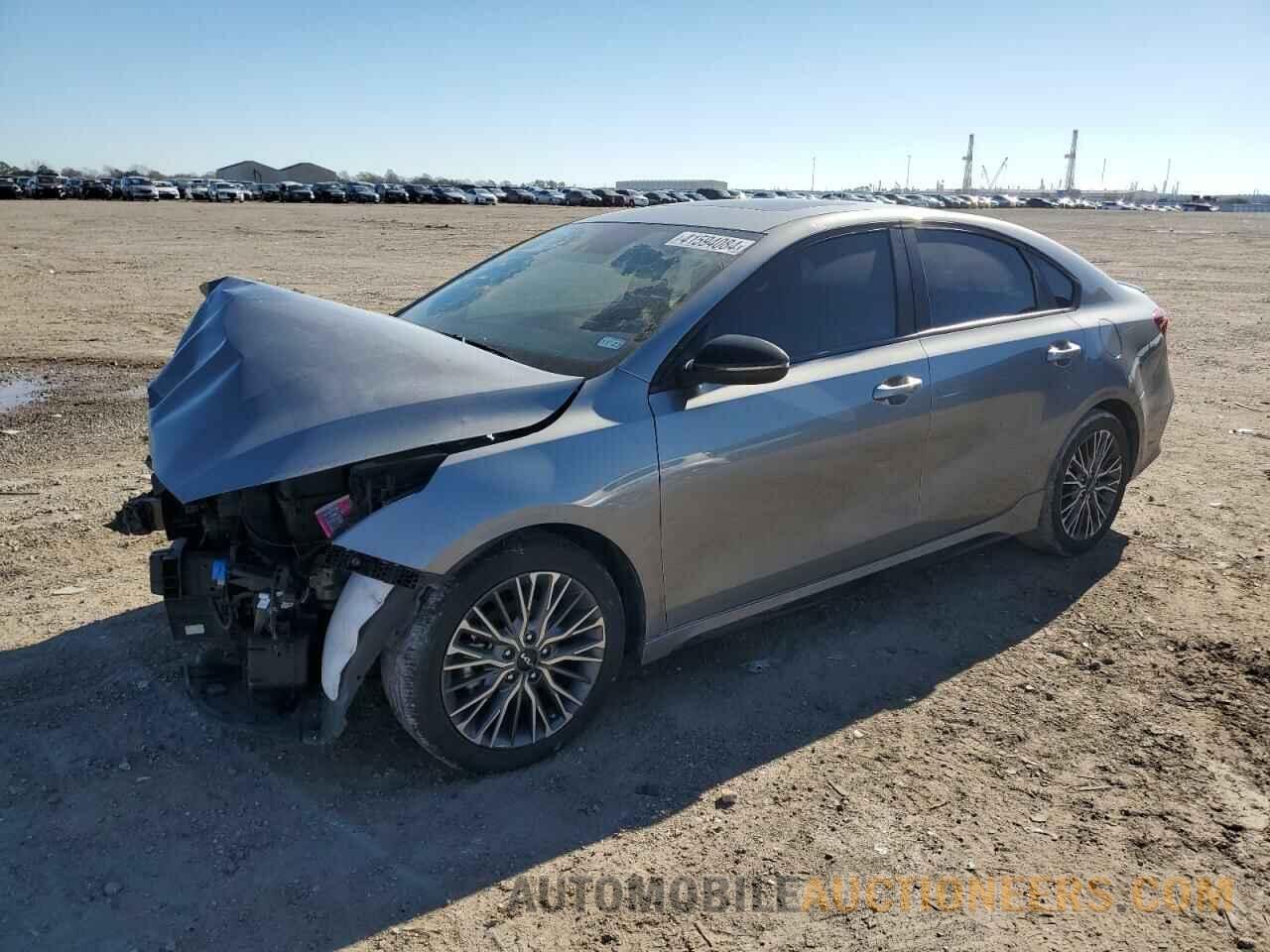 3KPF54AD5NE425877 KIA FORTE 2022