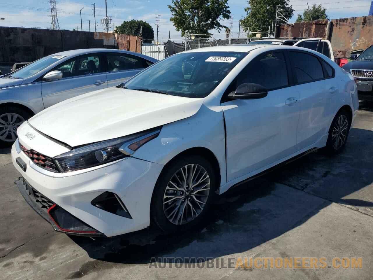 3KPF54AD5NE456045 KIA FORTE 2022