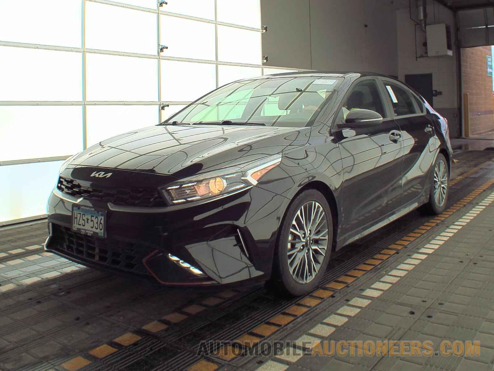 3KPF54AD5NE478143 Kia Forte 2022