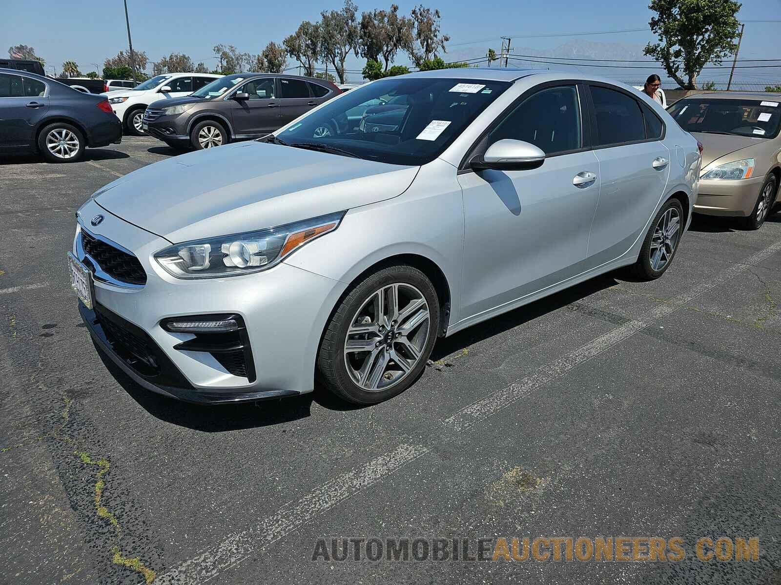 3KPF54AD6LE208299 Kia Forte 2020