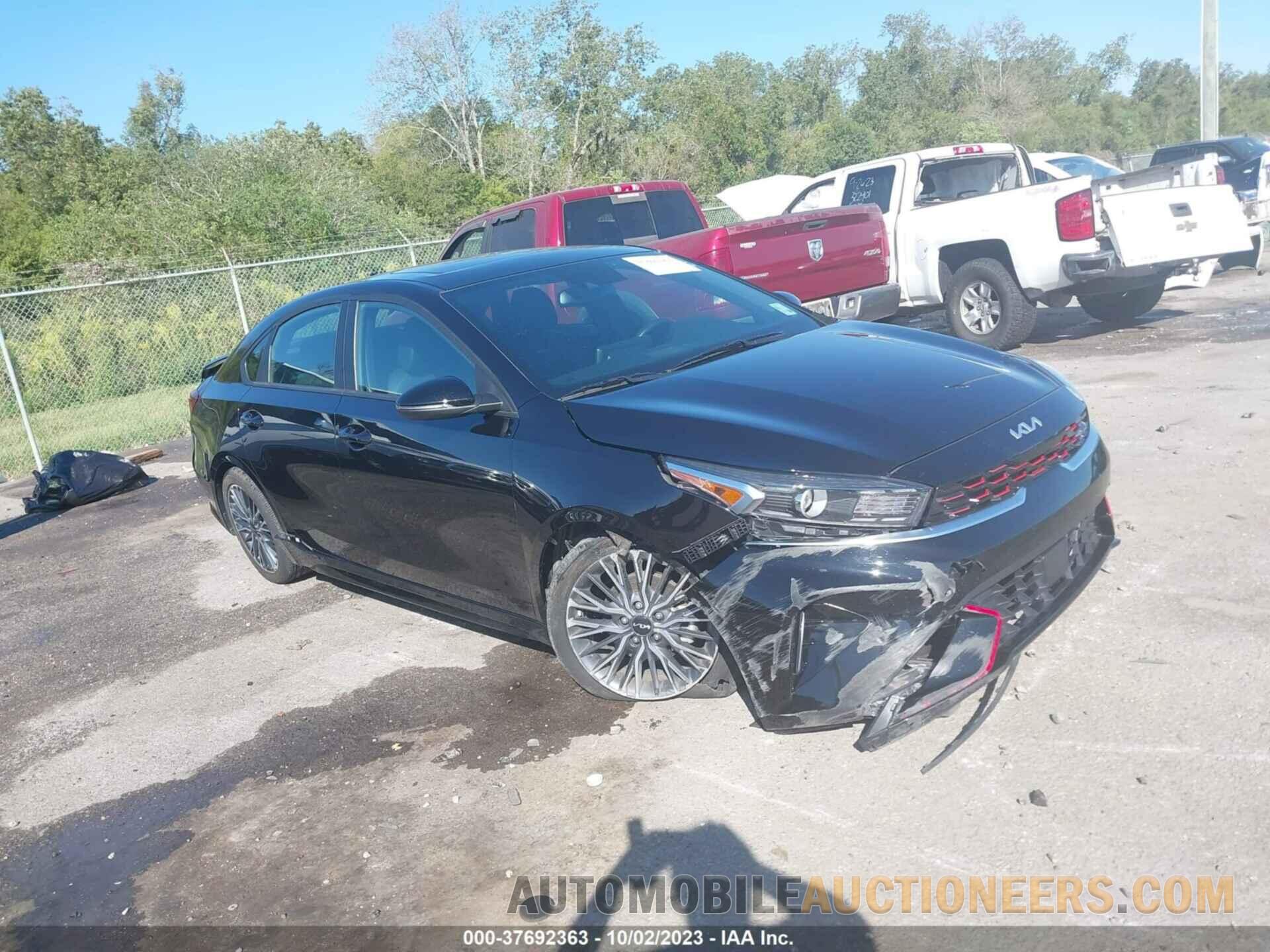 3KPF54AD6NE427394 KIA FORTE 2022