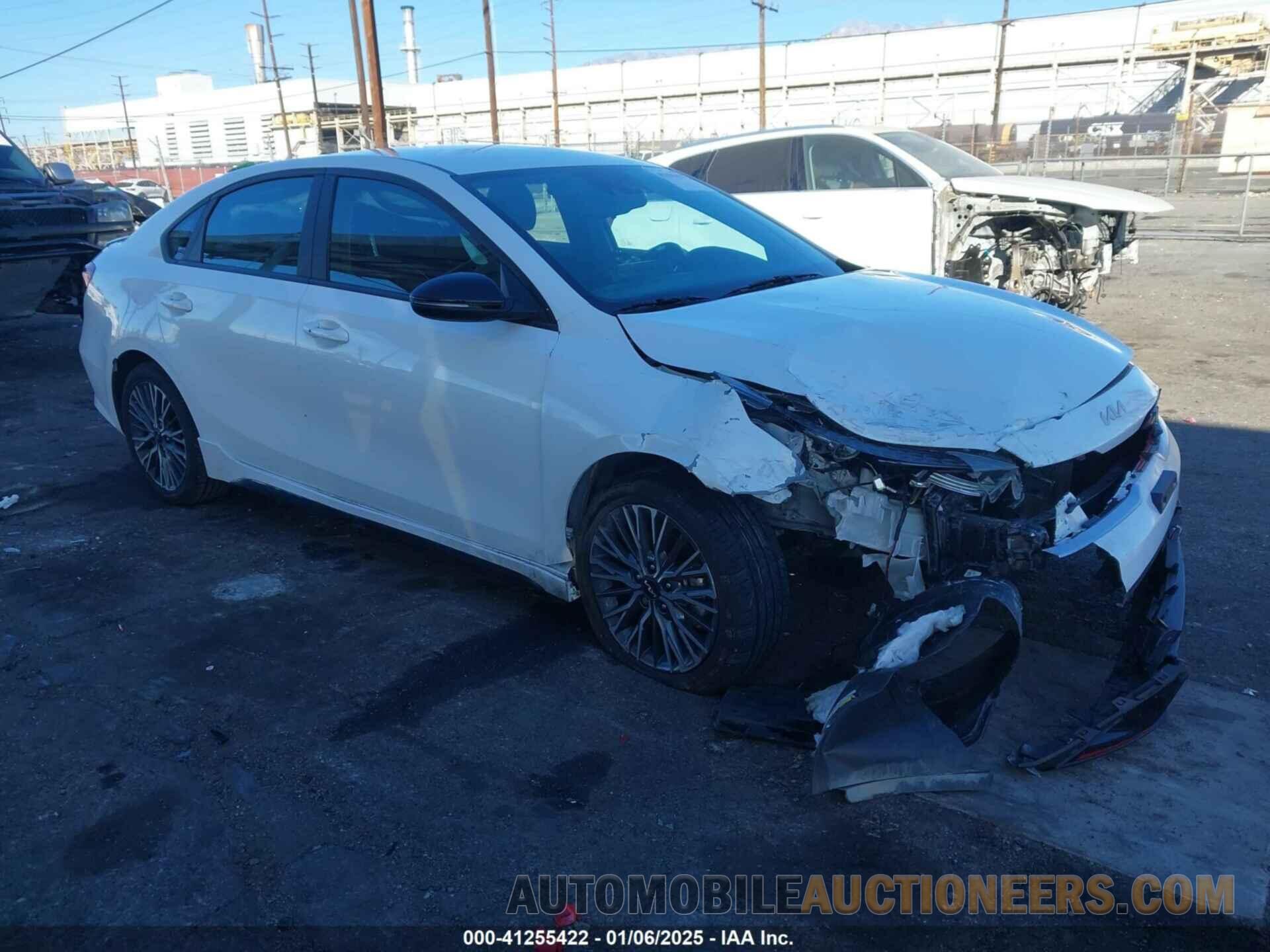 3KPF54AD6PE563592 KIA FORTE 2023