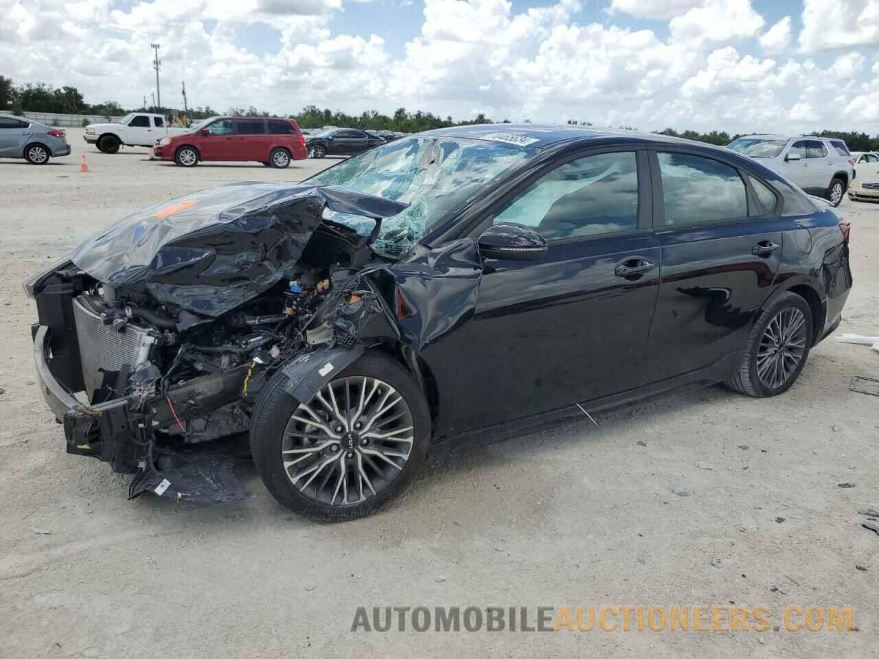 3KPF54AD6PE566136 KIA FORTE 2023