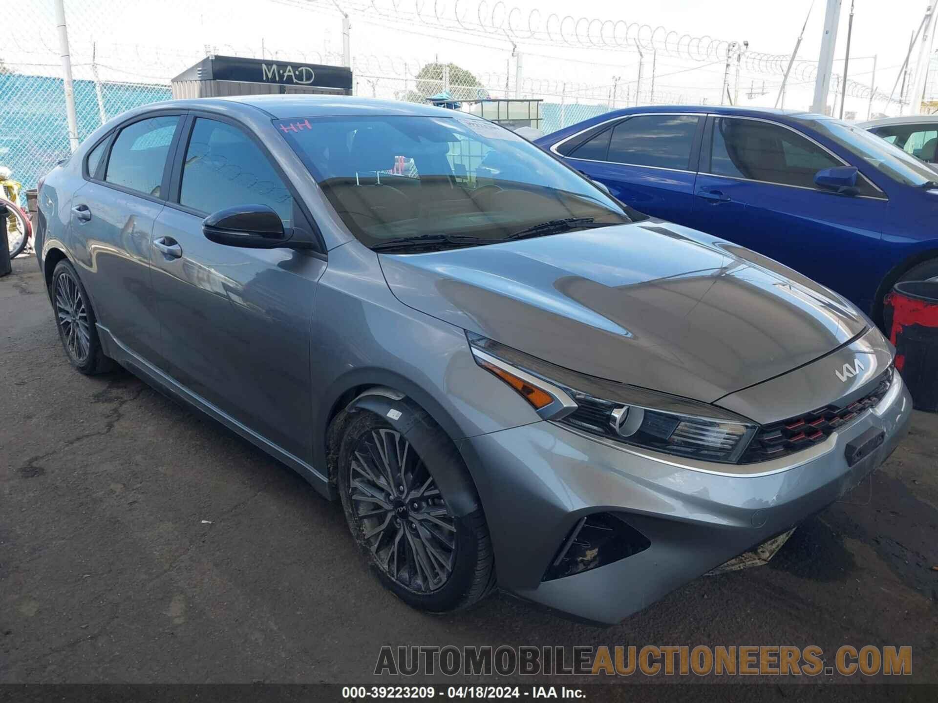 3KPF54AD8NE421855 KIA FORTE 2022