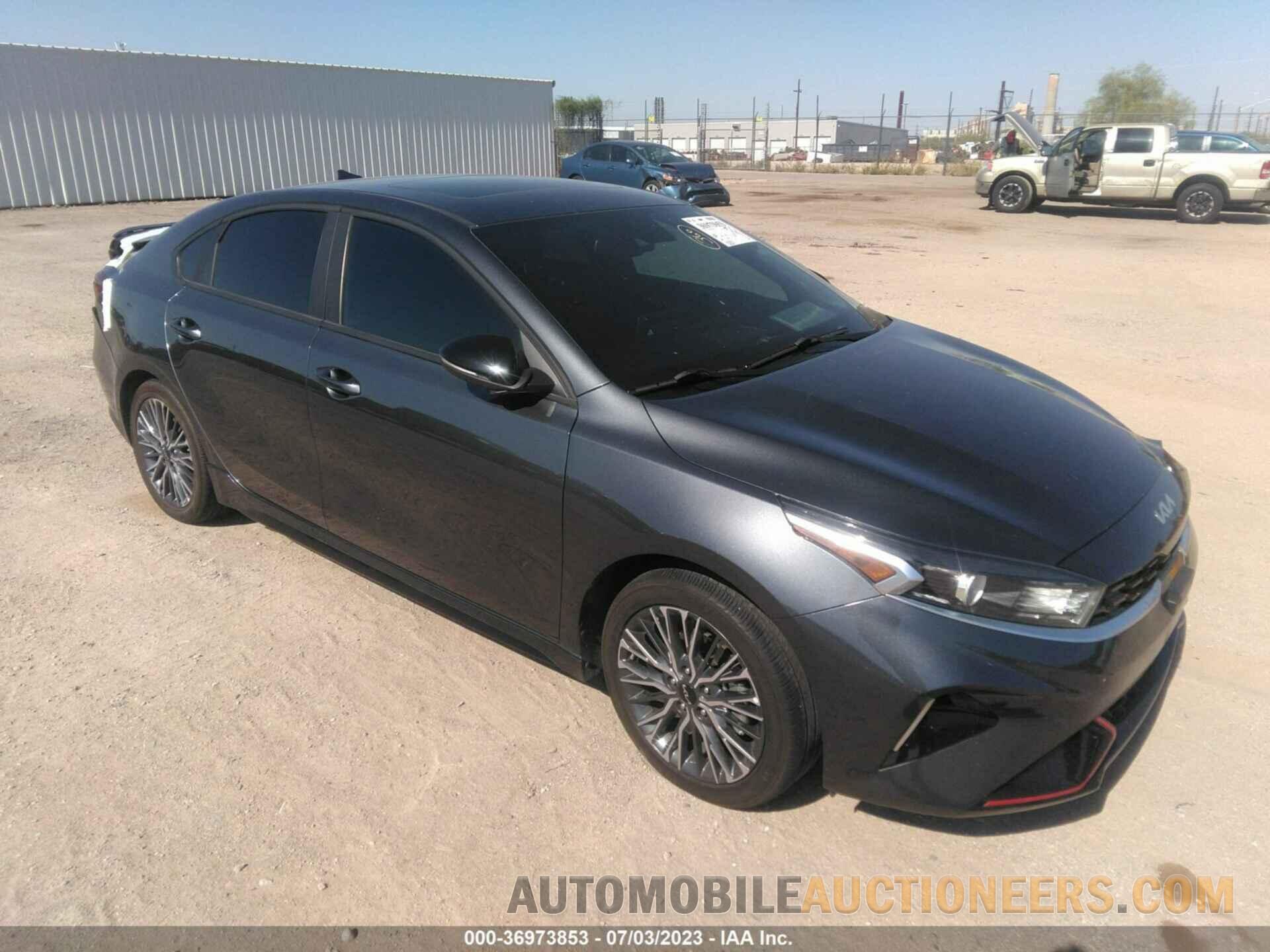 3KPF54AD8NE440244 KIA FORTE 2022