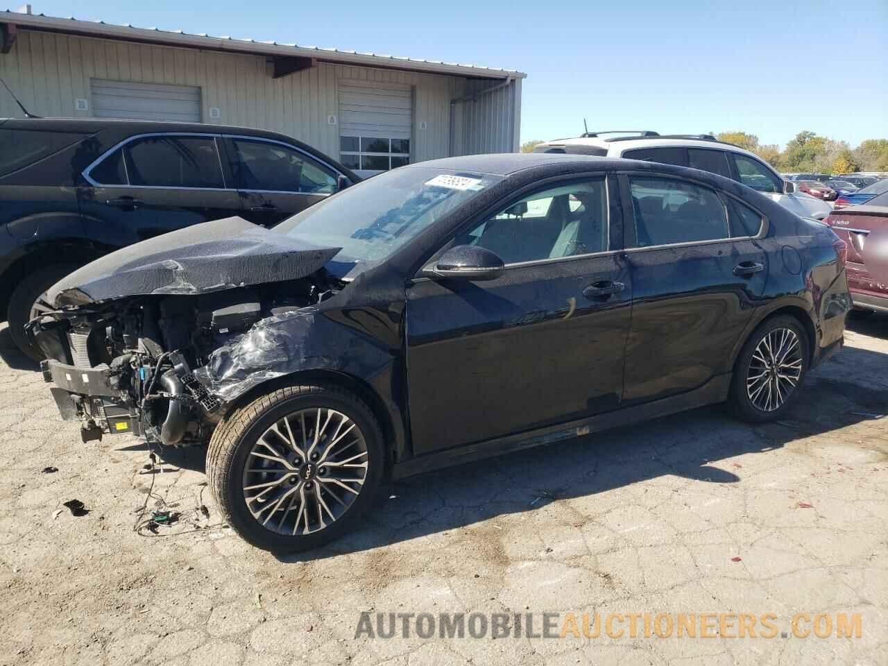 3KPF54AD8NE440406 KIA FORTE 2022