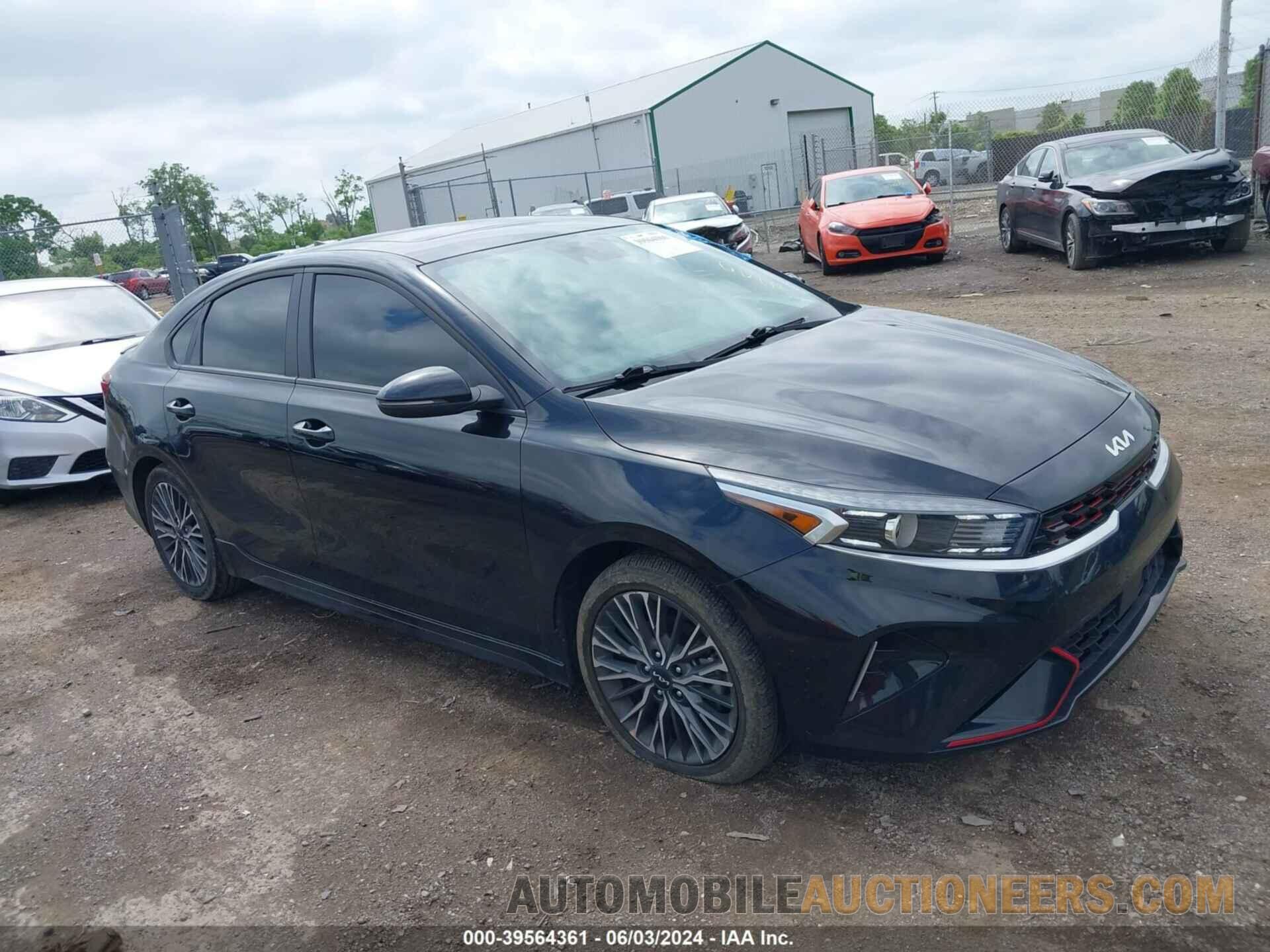 3KPF54AD8NE442785 KIA FORTE 2022