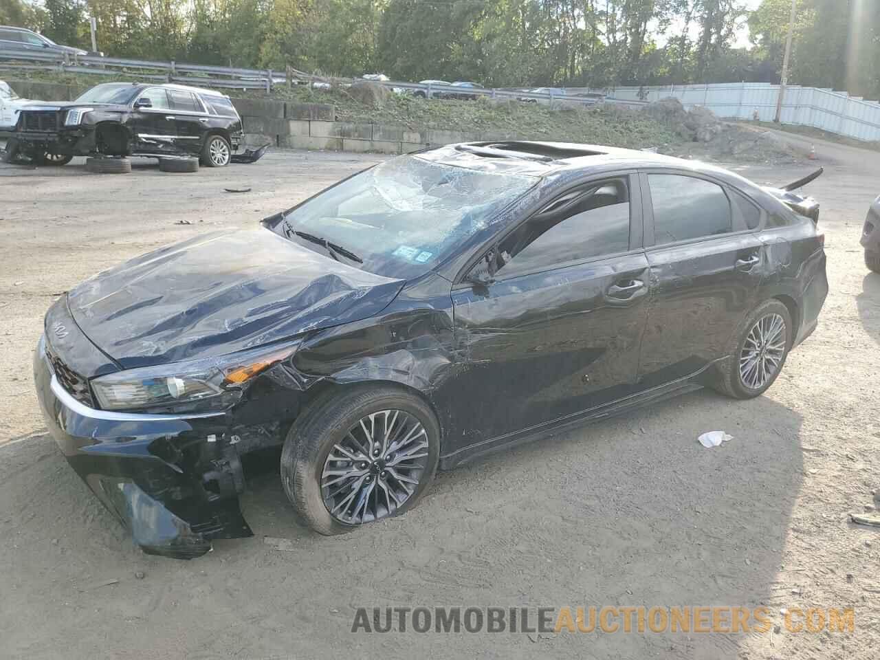 3KPF54AD8NE472675 KIA FORTE 2022