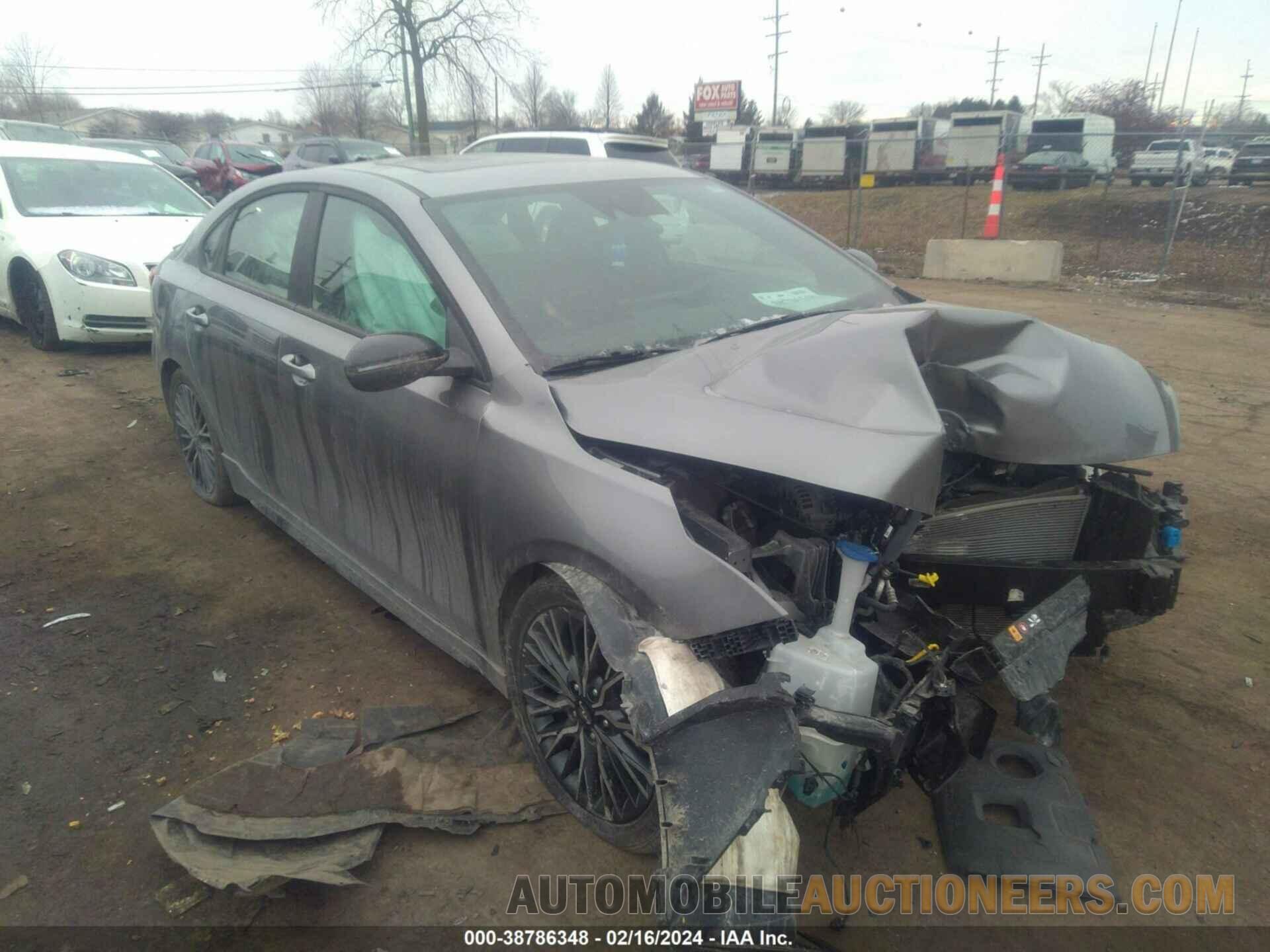 3KPF54AD8NE477858 KIA FORTE 2022