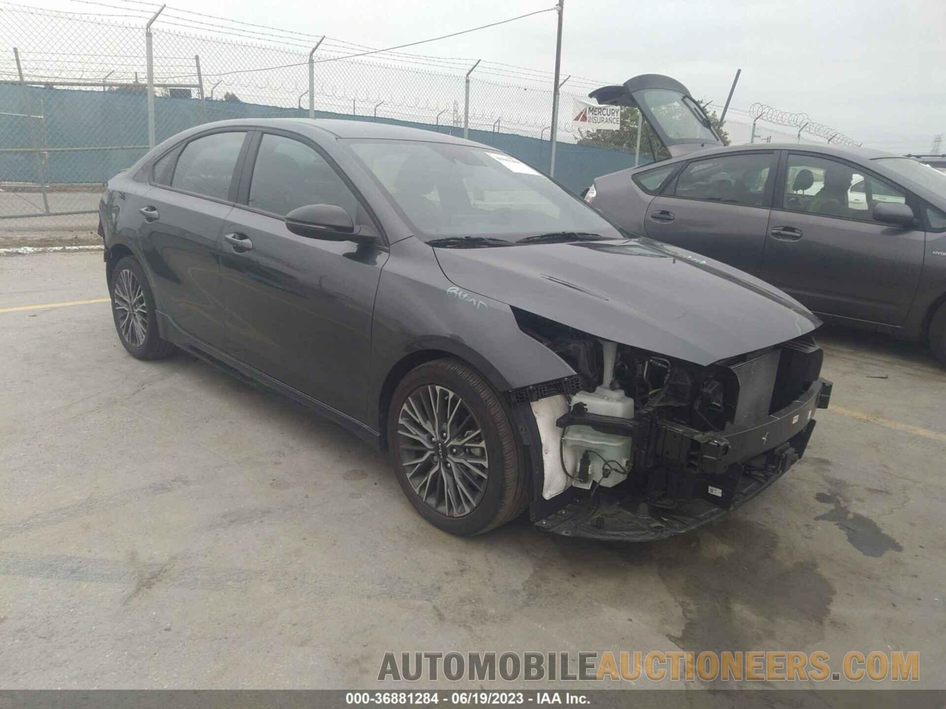 3KPF54AD8NE496703 KIA FORTE 2022