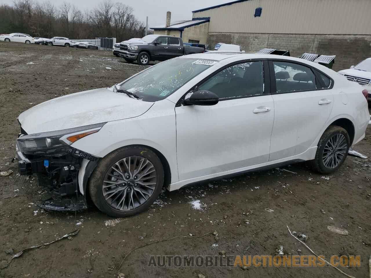 3KPF54AD8NE503682 KIA FORTE 2022