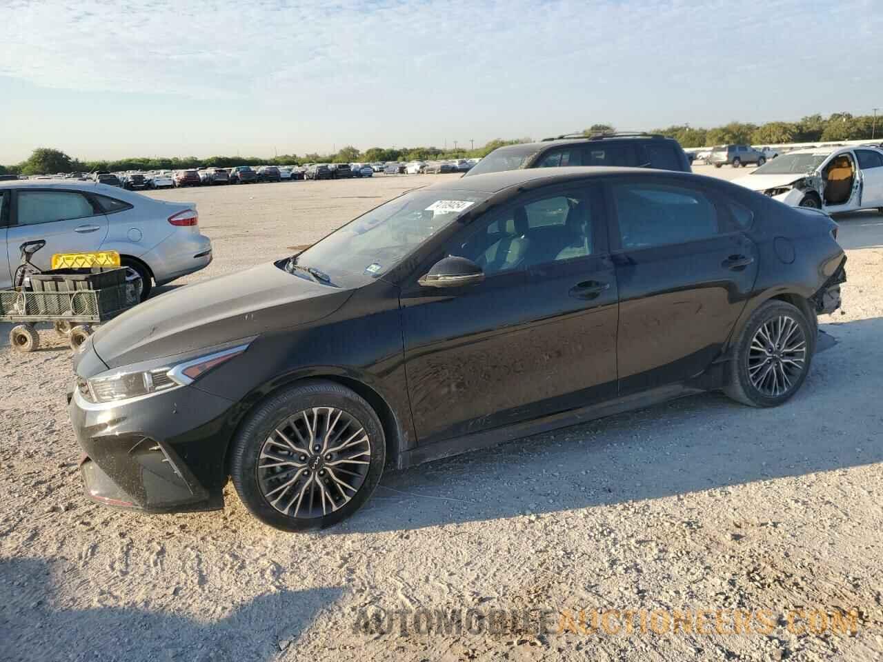 3KPF54AD8PE665296 KIA FORTE 2023