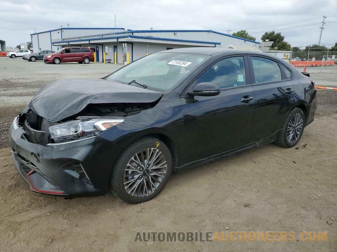 3KPF54AD8RE785876 KIA FORTE 2024