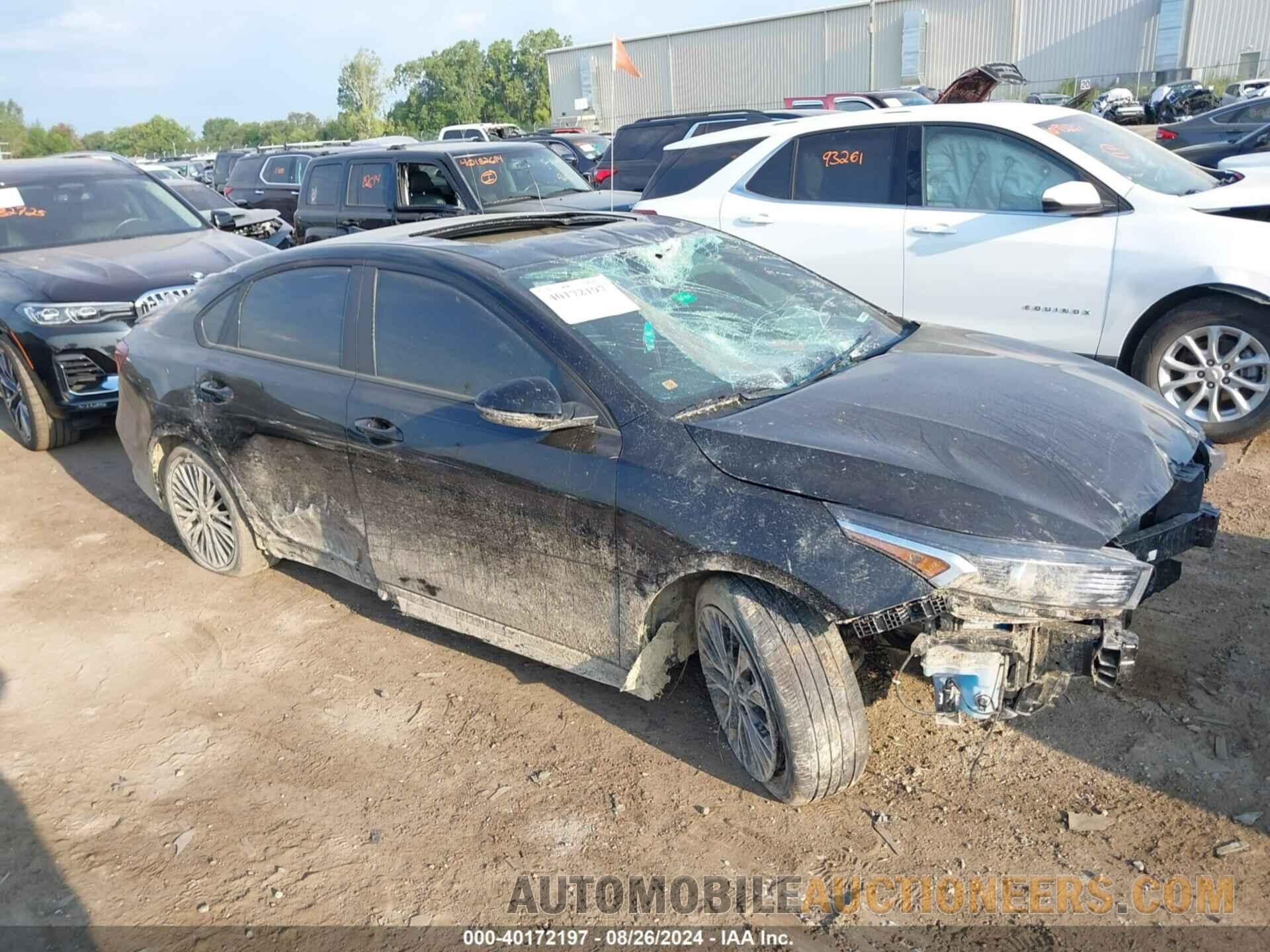 3KPF54AD9NE505411 KIA FORTE 2022