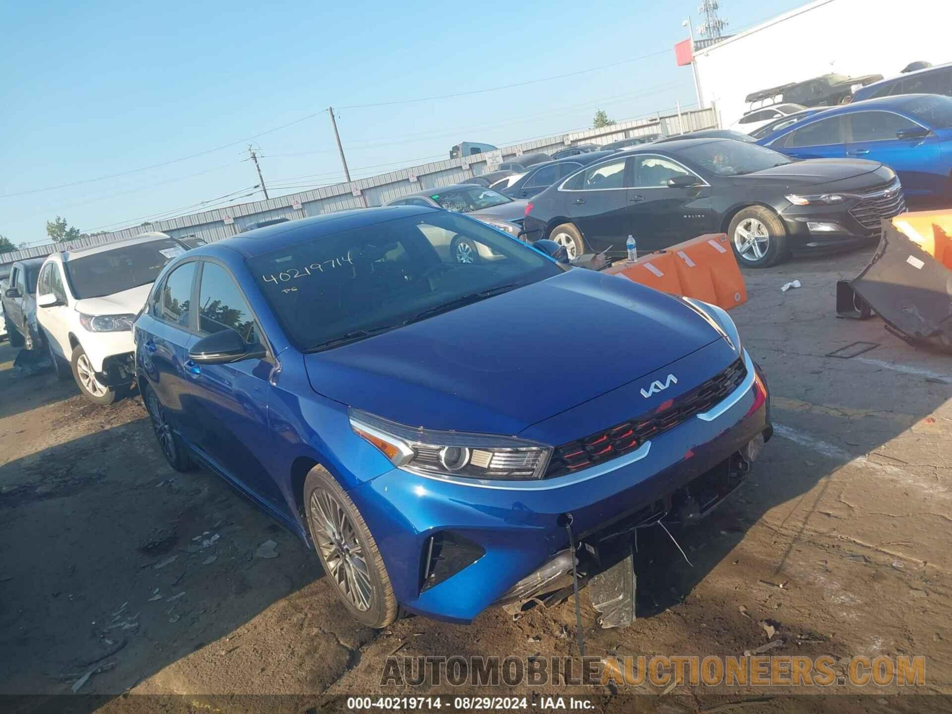 3KPF54AD9RE811529 KIA FORTE 2024