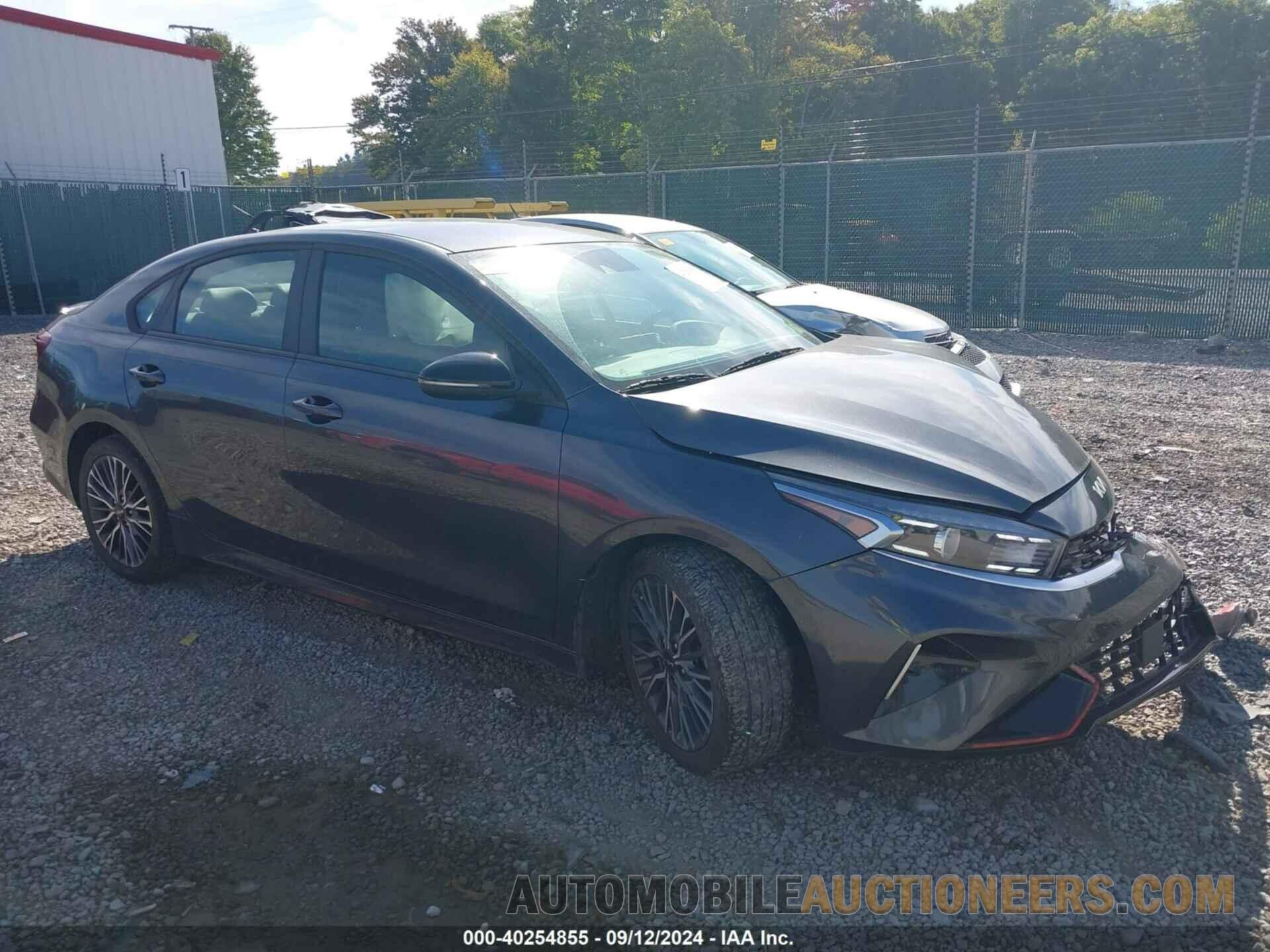 3KPF54ADXNE452654 KIA FORTE 2022