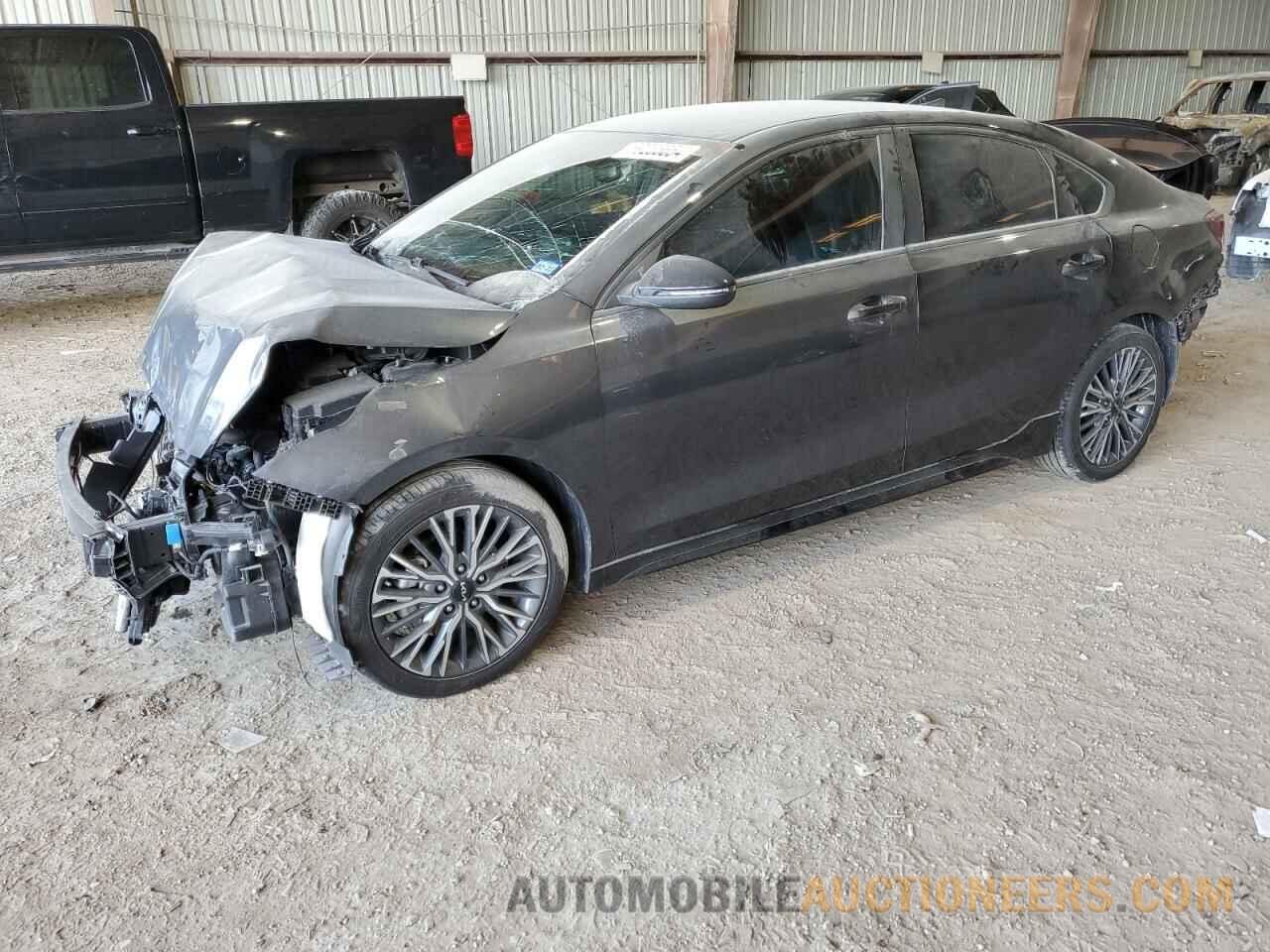 3KPF54ADXNE477702 KIA FORTE 2022