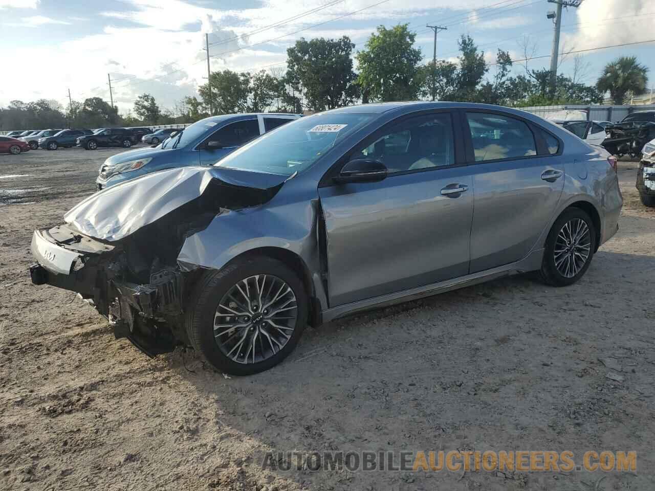 3KPF54ADXRE721435 KIA FORTE 2024