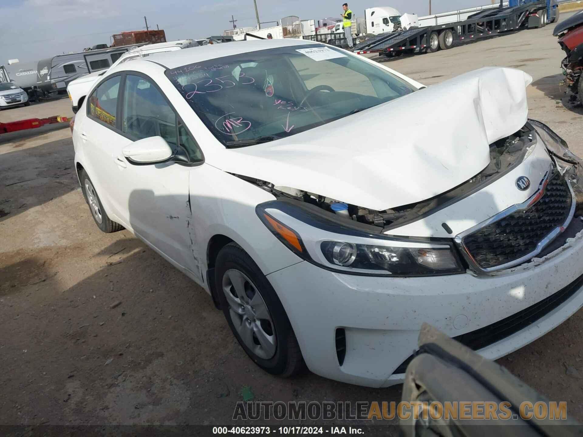 3KPFK4A70HE012353 KIA FORTE 2017