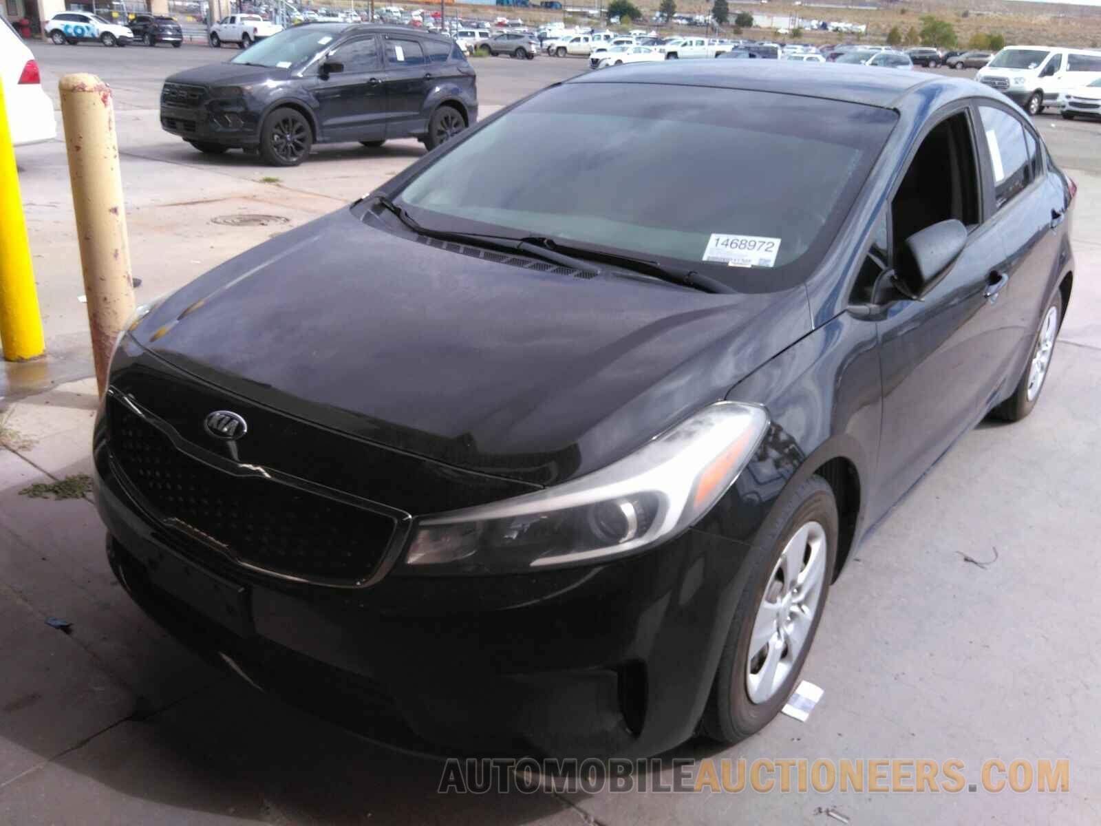 3KPFK4A70HE035308 Kia Forte LX 2017