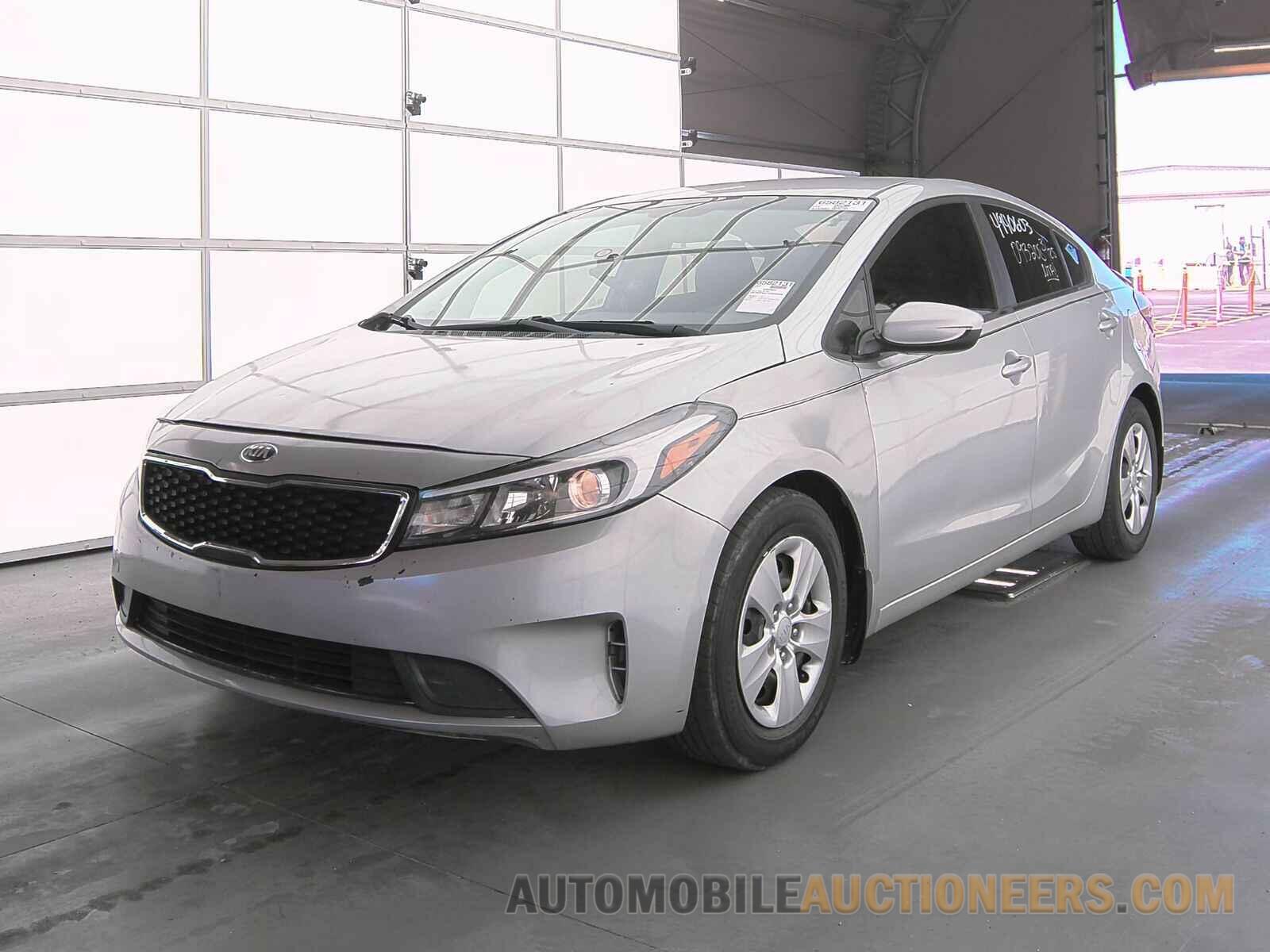 3KPFK4A70HE093208 Kia Forte LX 2017