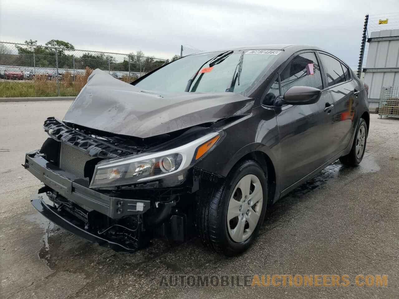 3KPFK4A70JE175719 KIA FORTE 2018