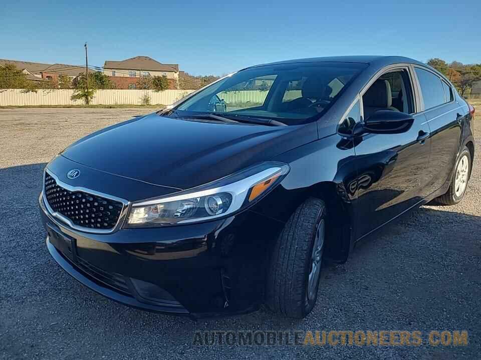 3KPFK4A70JE193637 Kia Forte LX 2018