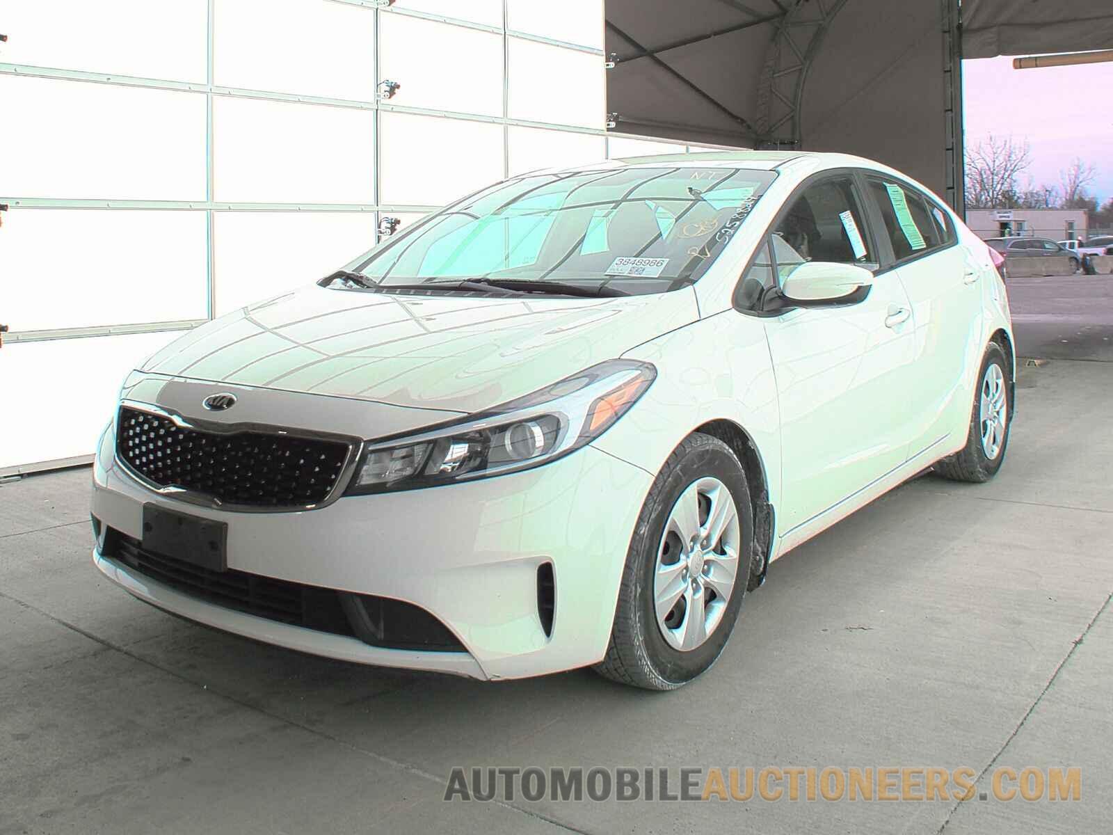 3KPFK4A70JE212722 Kia Forte LX 2018