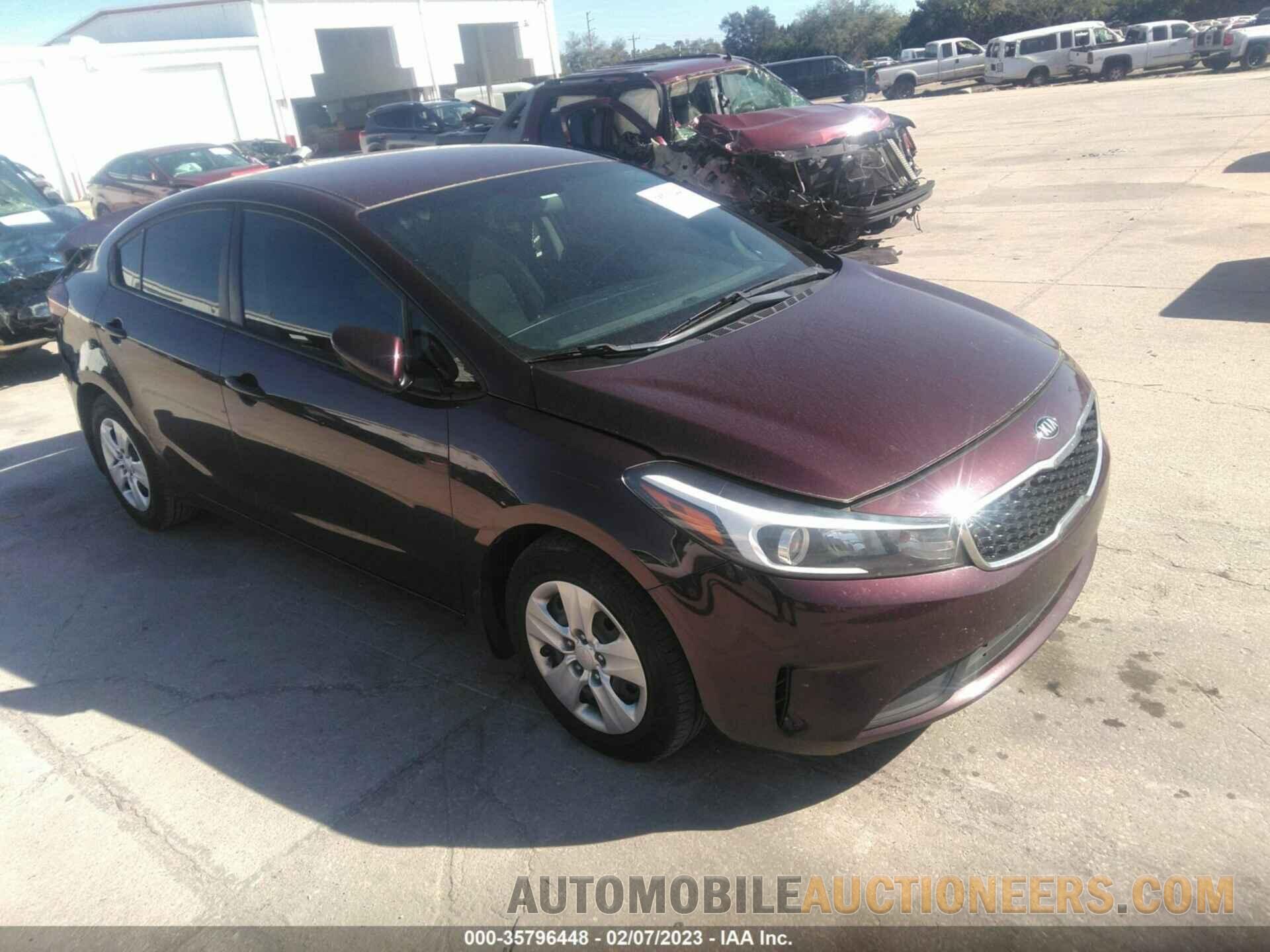 3KPFK4A70JE213143 KIA FORTE 2018