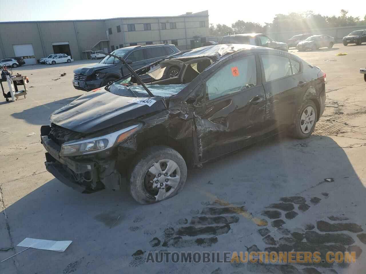 3KPFK4A70JE219010 KIA FORTE 2018