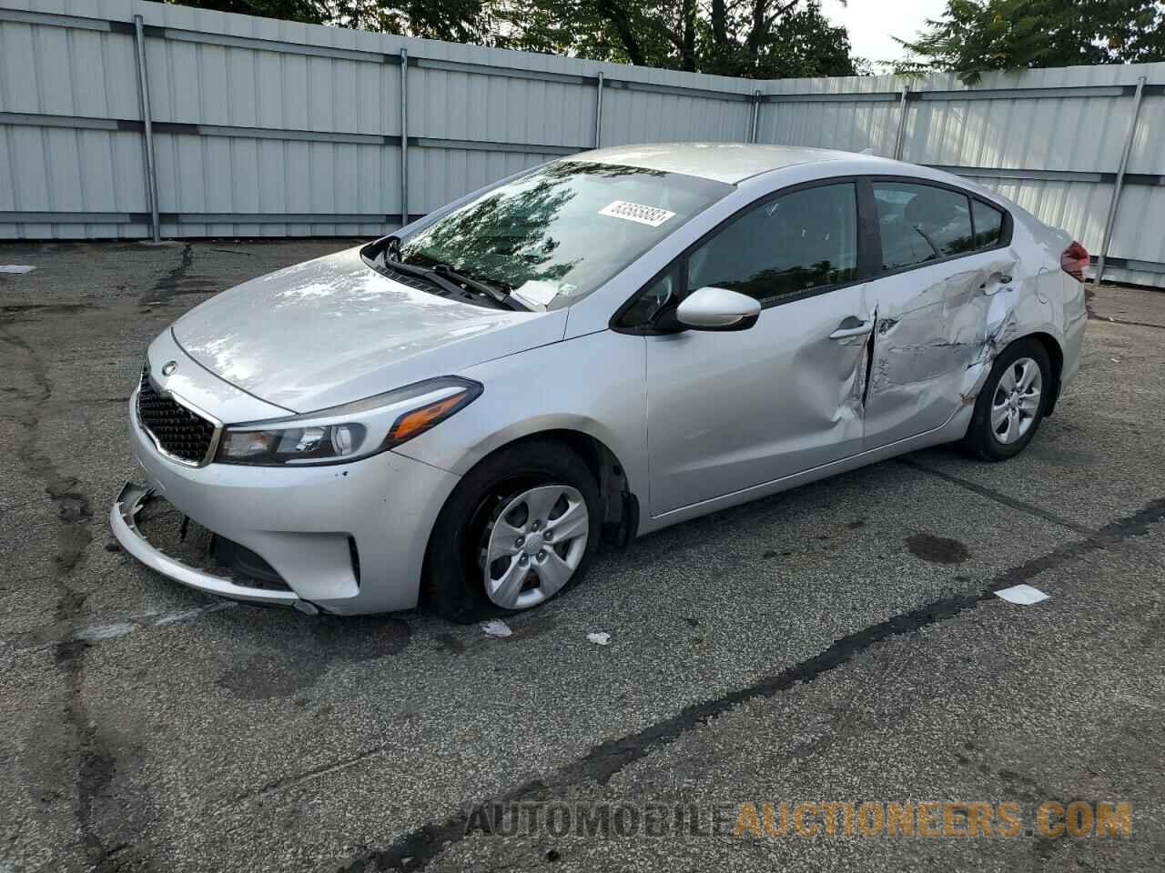 3KPFK4A70JE235840 KIA FORTE 2018