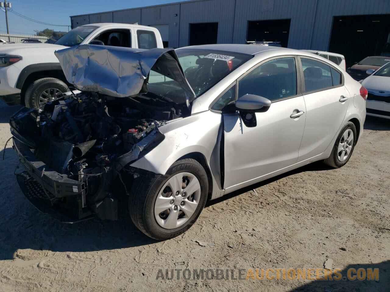 3KPFK4A70JE249334 KIA FORTE 2018