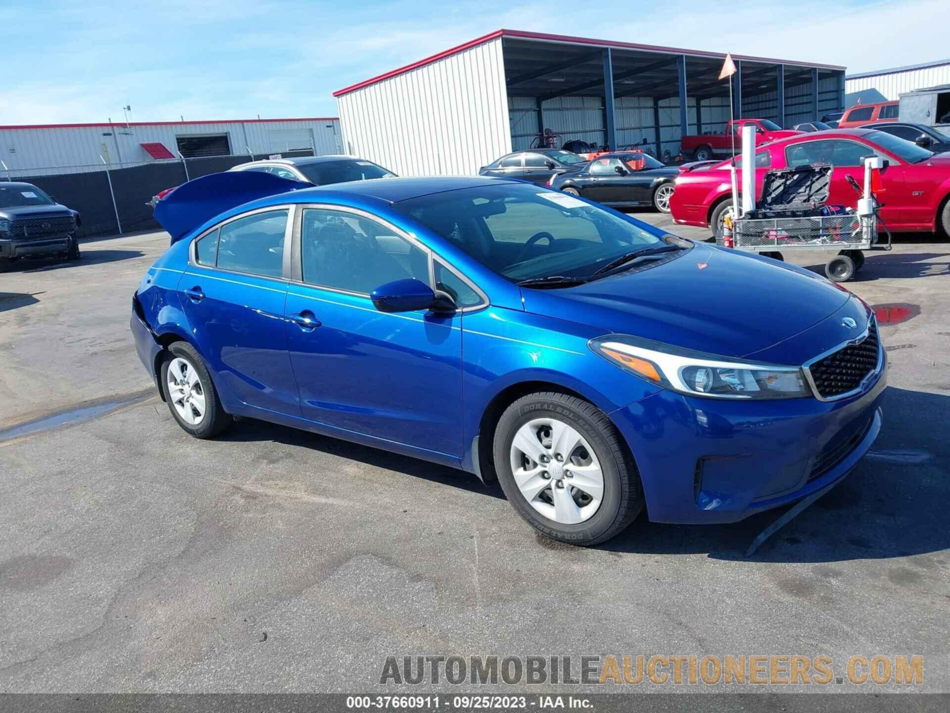 3KPFK4A70JE257014 KIA FORTE 2018