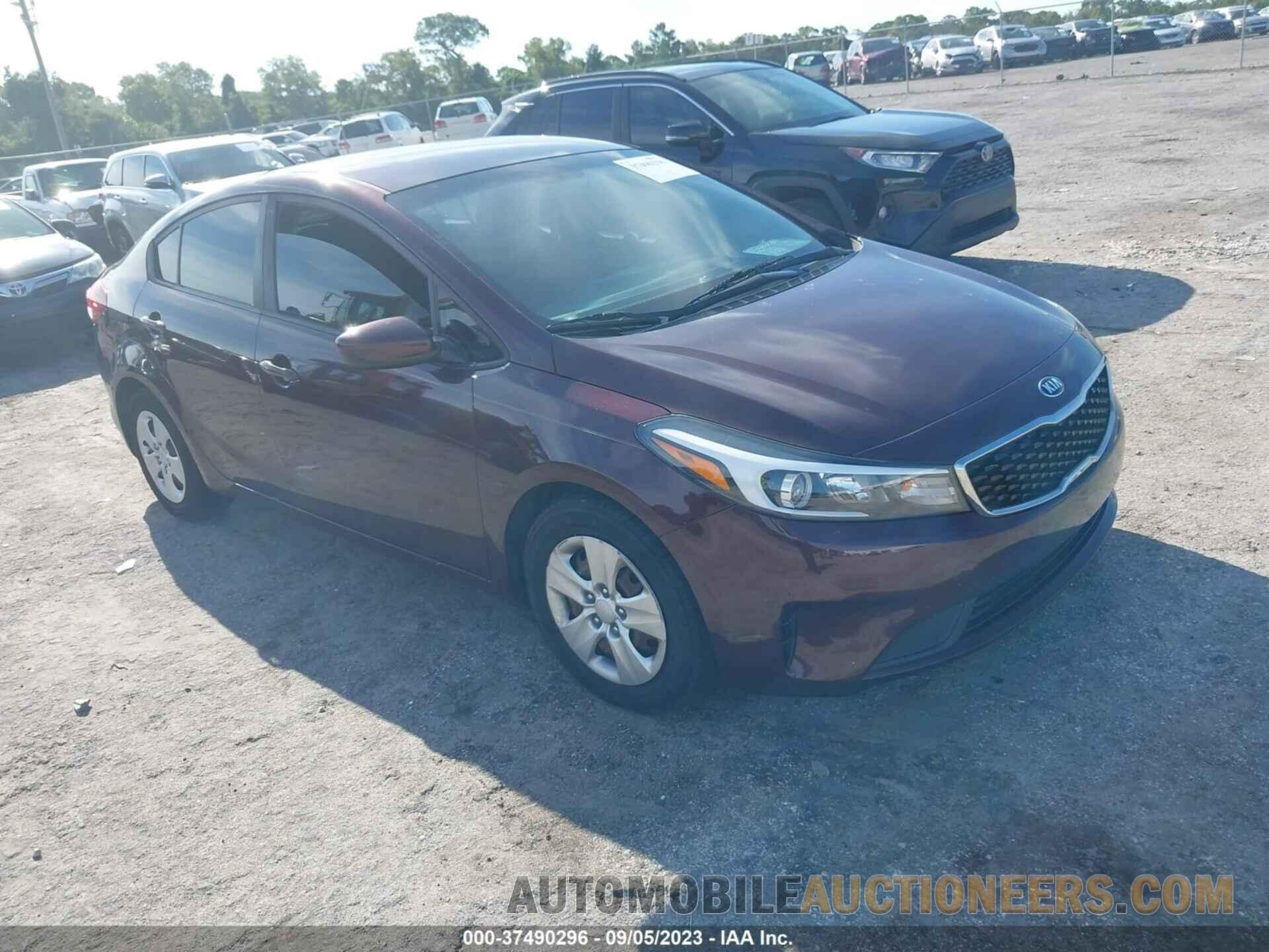 3KPFK4A70JE258583 KIA FORTE 2018