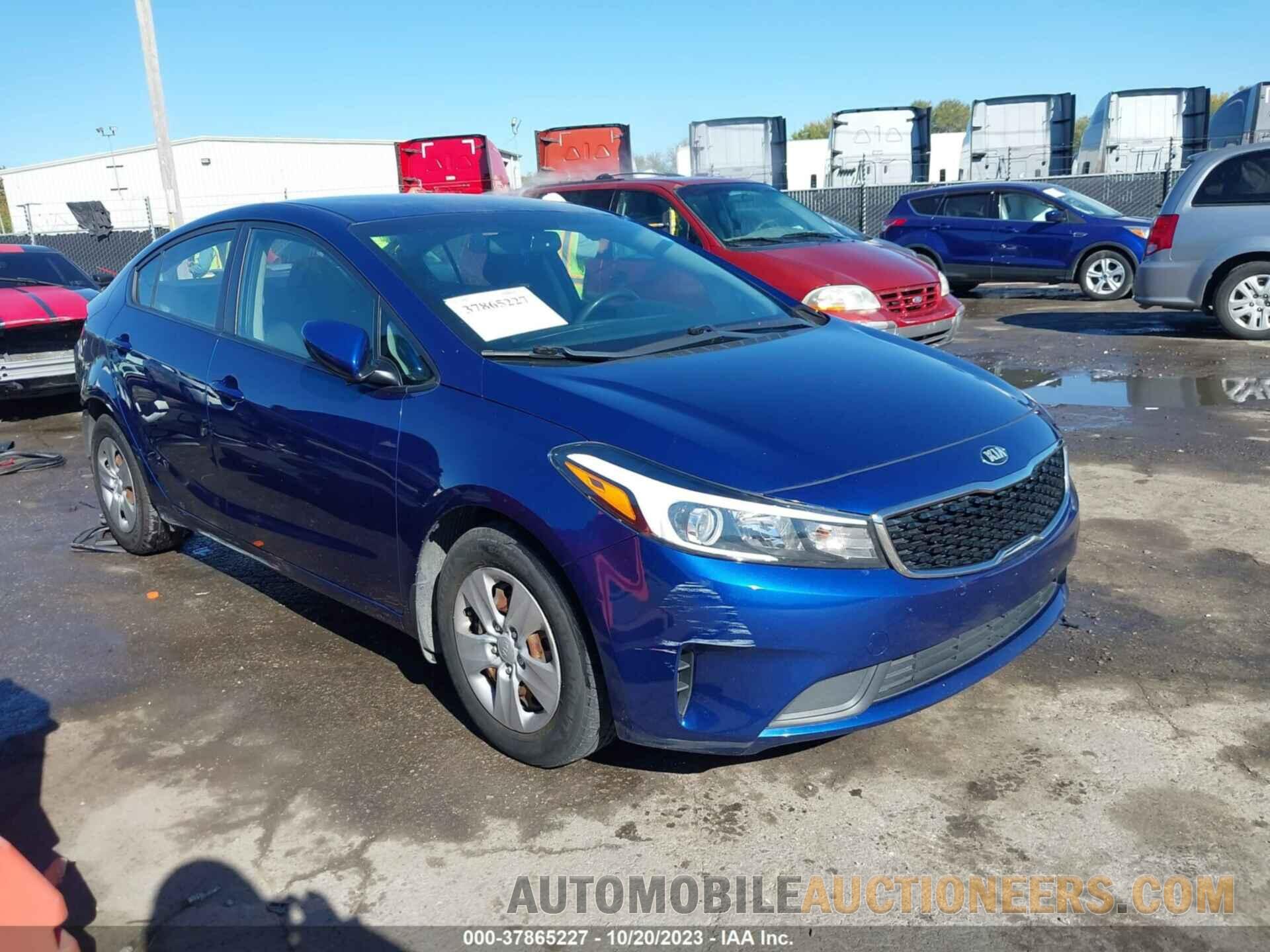 3KPFK4A70JE267574 KIA FORTE 2018