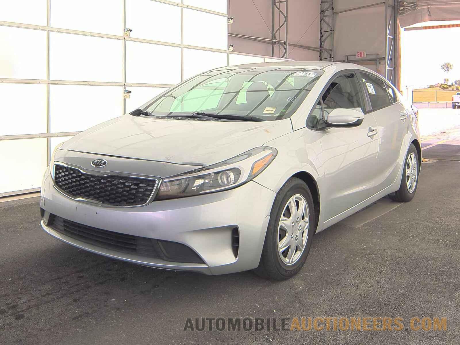 3KPFK4A71HE011485 Kia Forte LX 2017