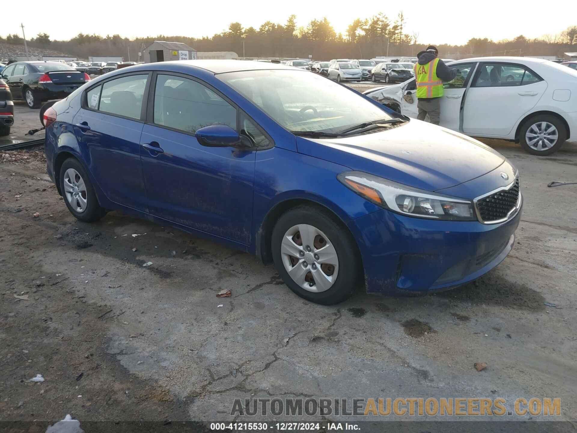 3KPFK4A71HE012412 KIA FORTE 2017